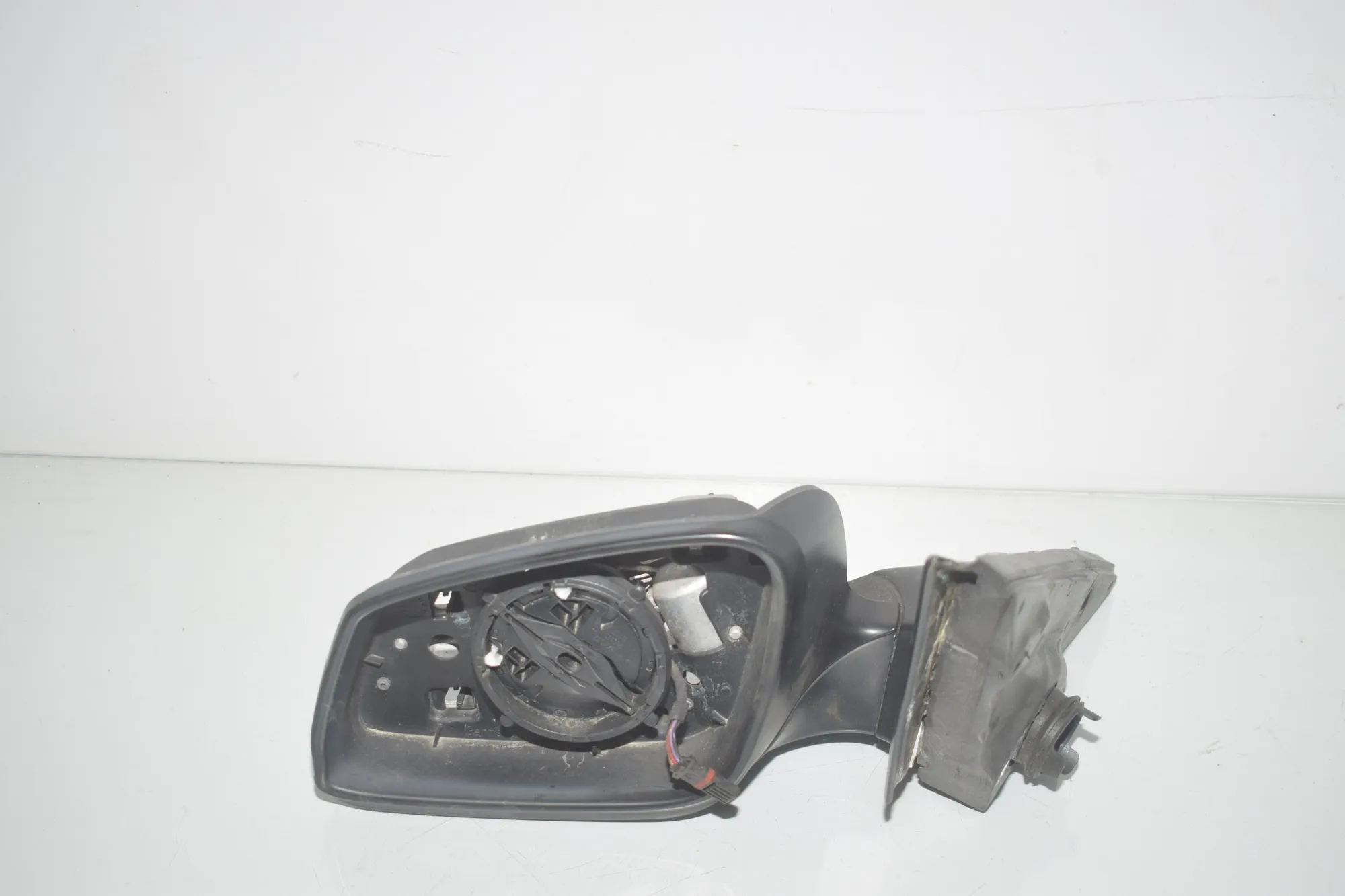 Left Side Wing Mirror – OEM 7283611 · BMW 5 Touring (F11) 525 d 2011