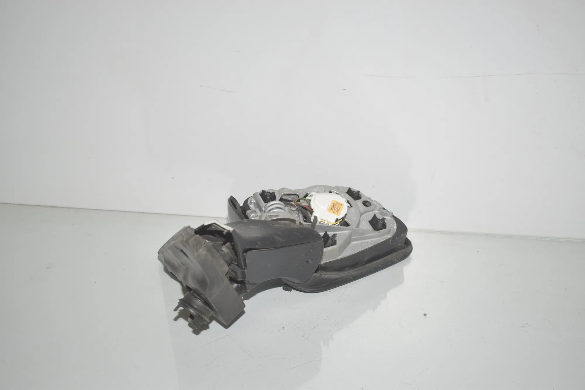 Left Side Wing Mirror – OEM 7283611 · BMW 5 Touring (F11) 525 d 2011 – 4