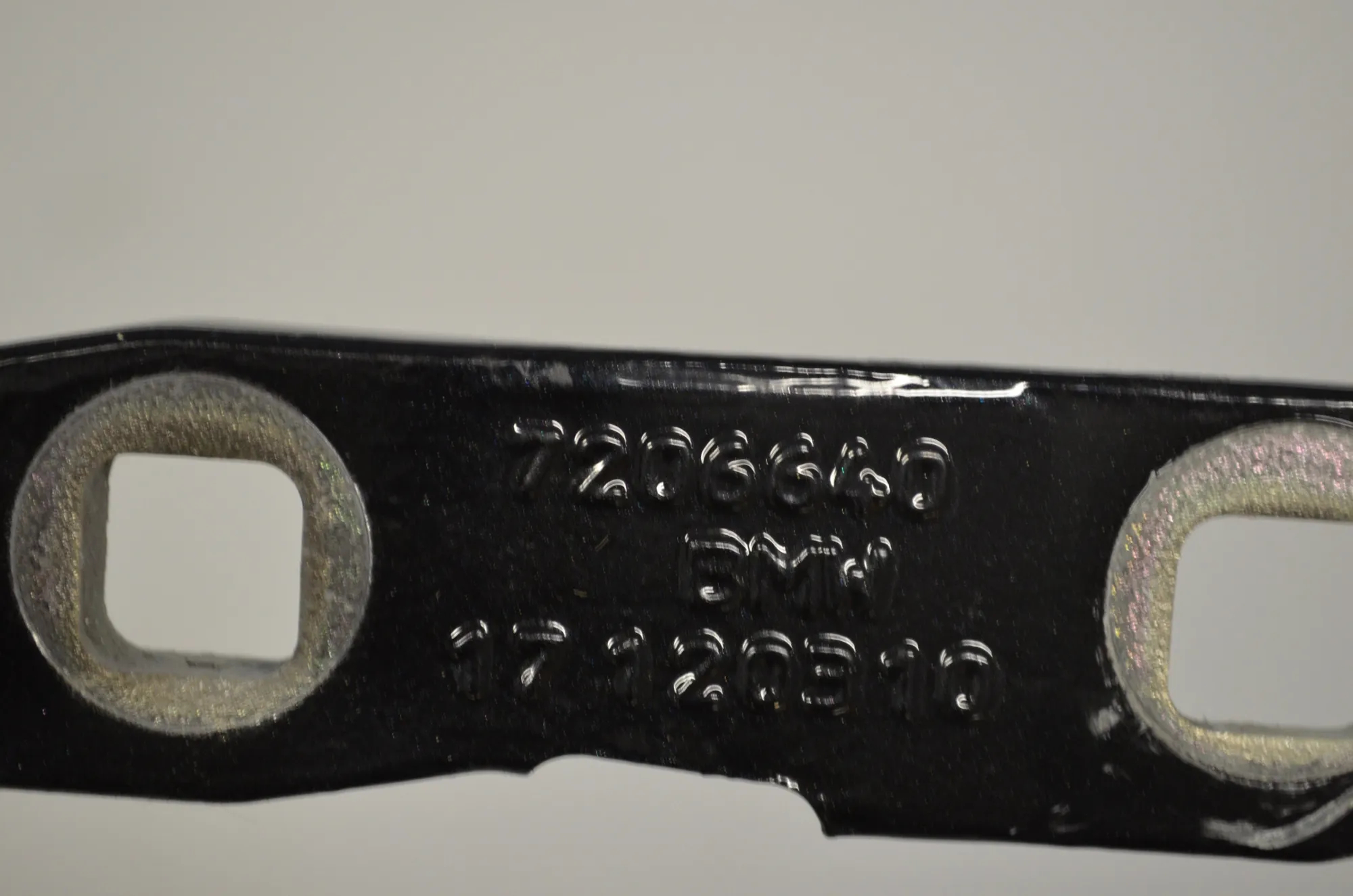 Left Side Bootlid Hinge – OEM 7206640 · BMW 5 Touring (F11) 525 d 2011 – 5