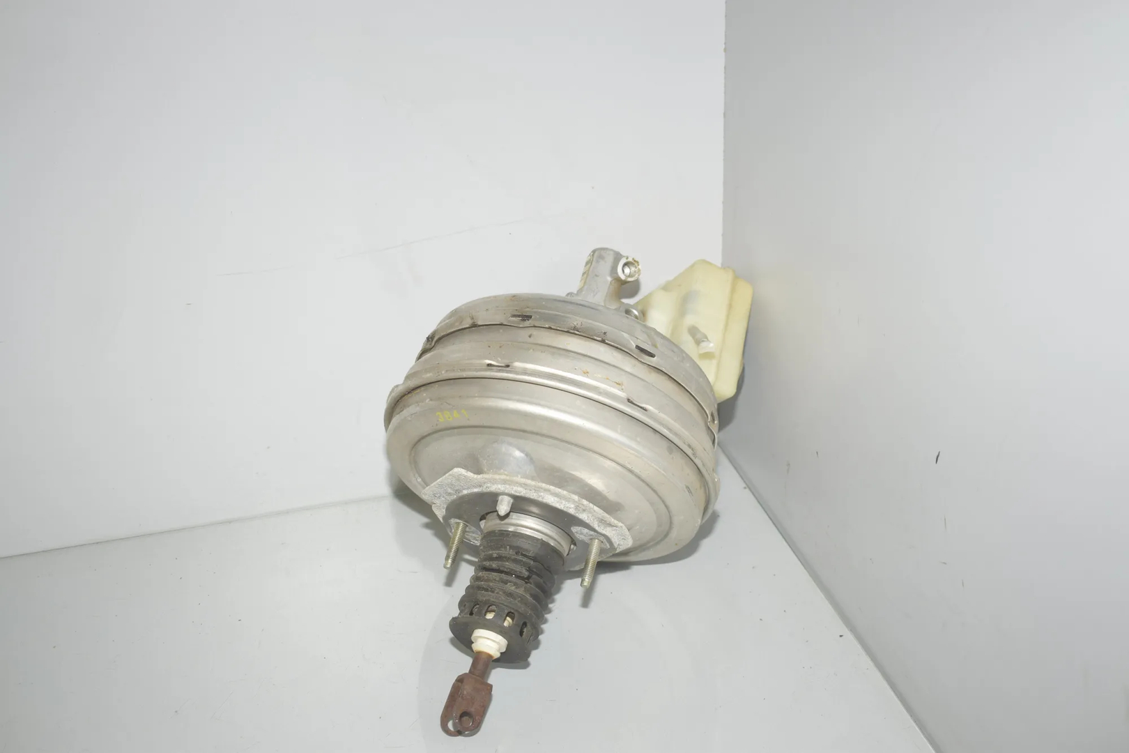 Brake Servo Booster – OEM 6765936 · BMW 5 5 (E60) (2001 - 2010) 520 d (2005 - 2009, 2.0 L, 120 kW) 2008 – 3