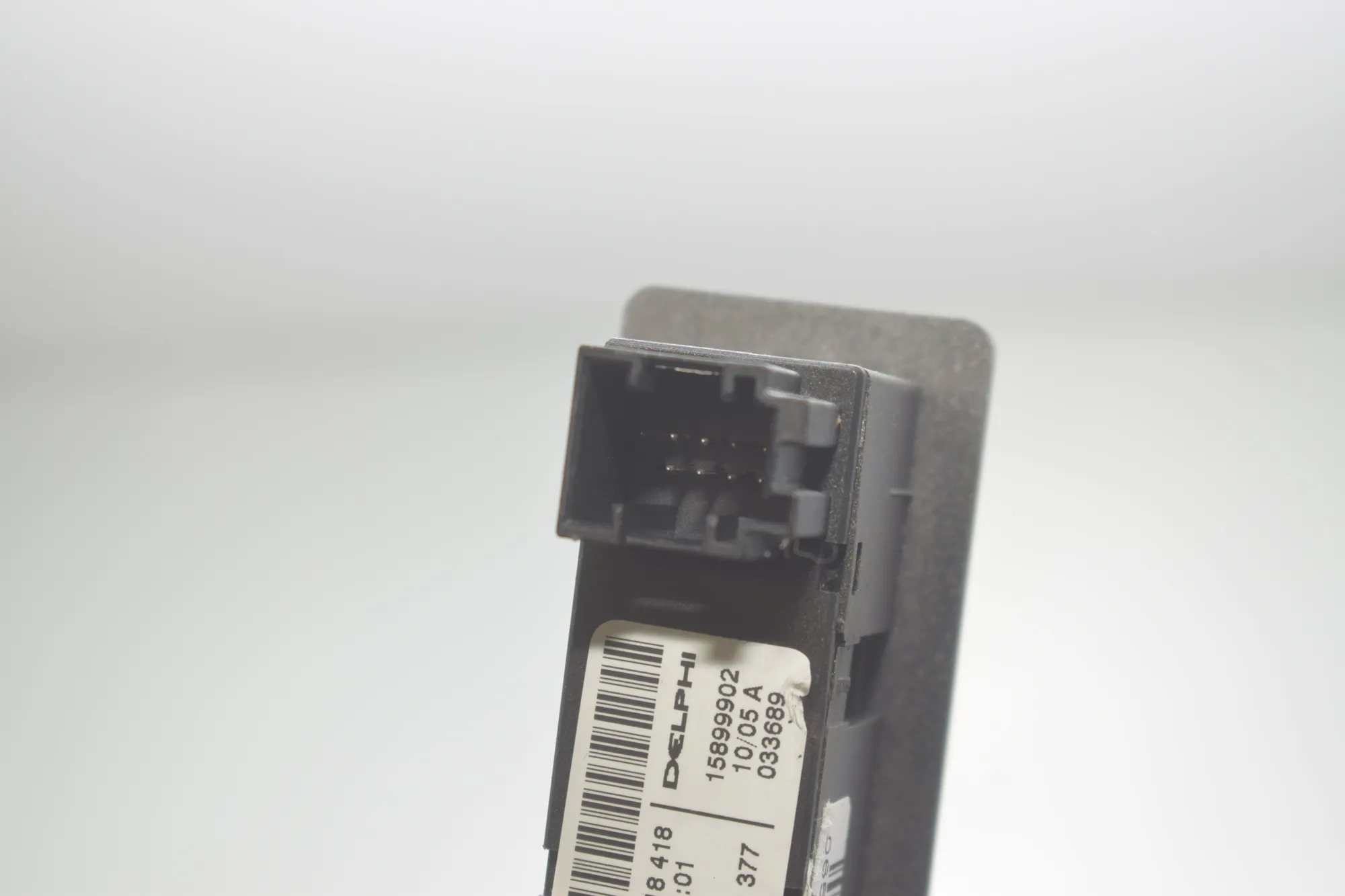 Button Switch Panel – OEM 6918418 · BMW 7 (E65, E66, E67) BMW 7 (E65, E66, E67) 730 d 2008 – 4