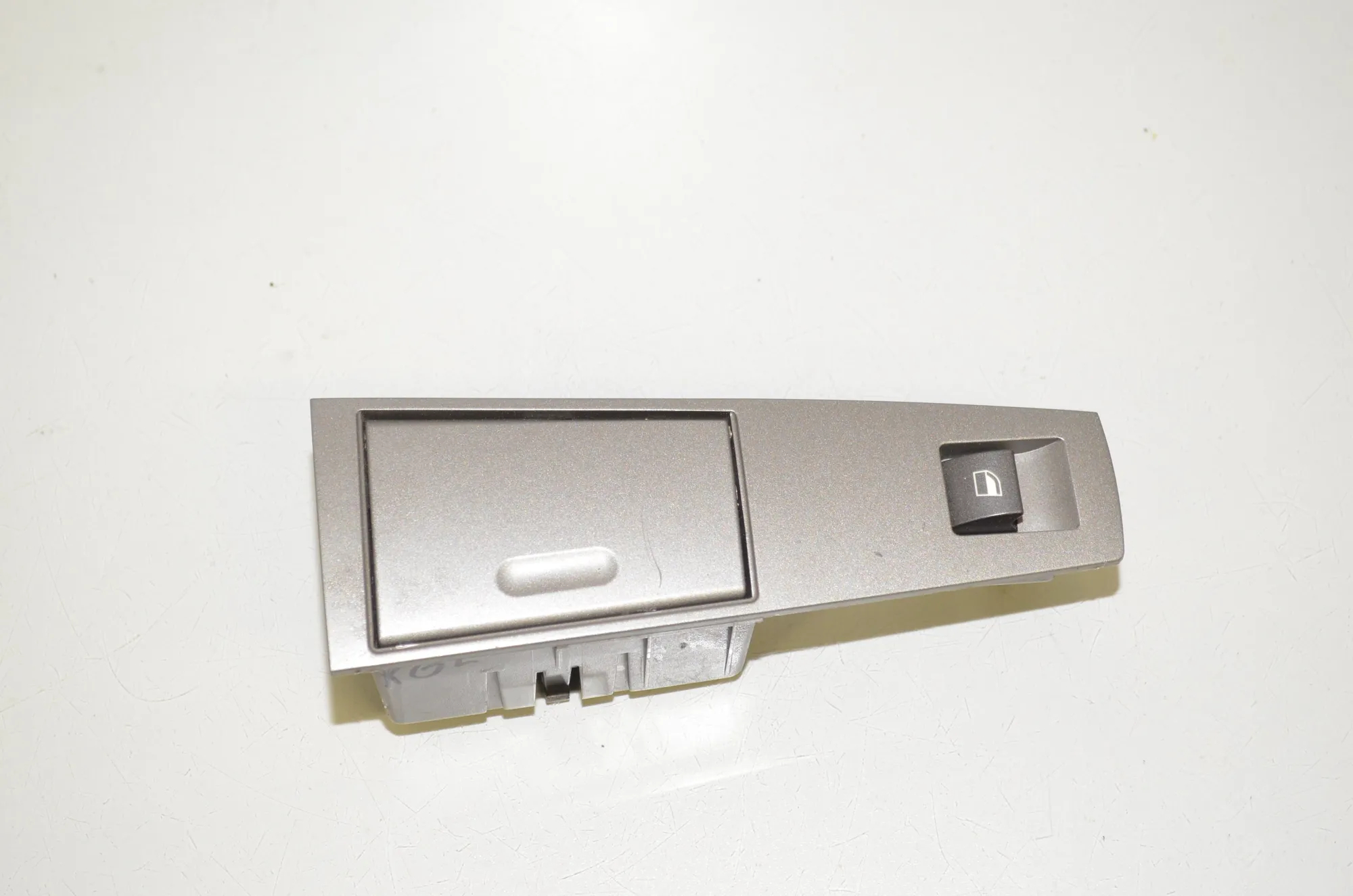 Rear Left Door Window Switch – OEM 7024489 · BMW 7 (E65, E66, E67) 730 Ld 2005