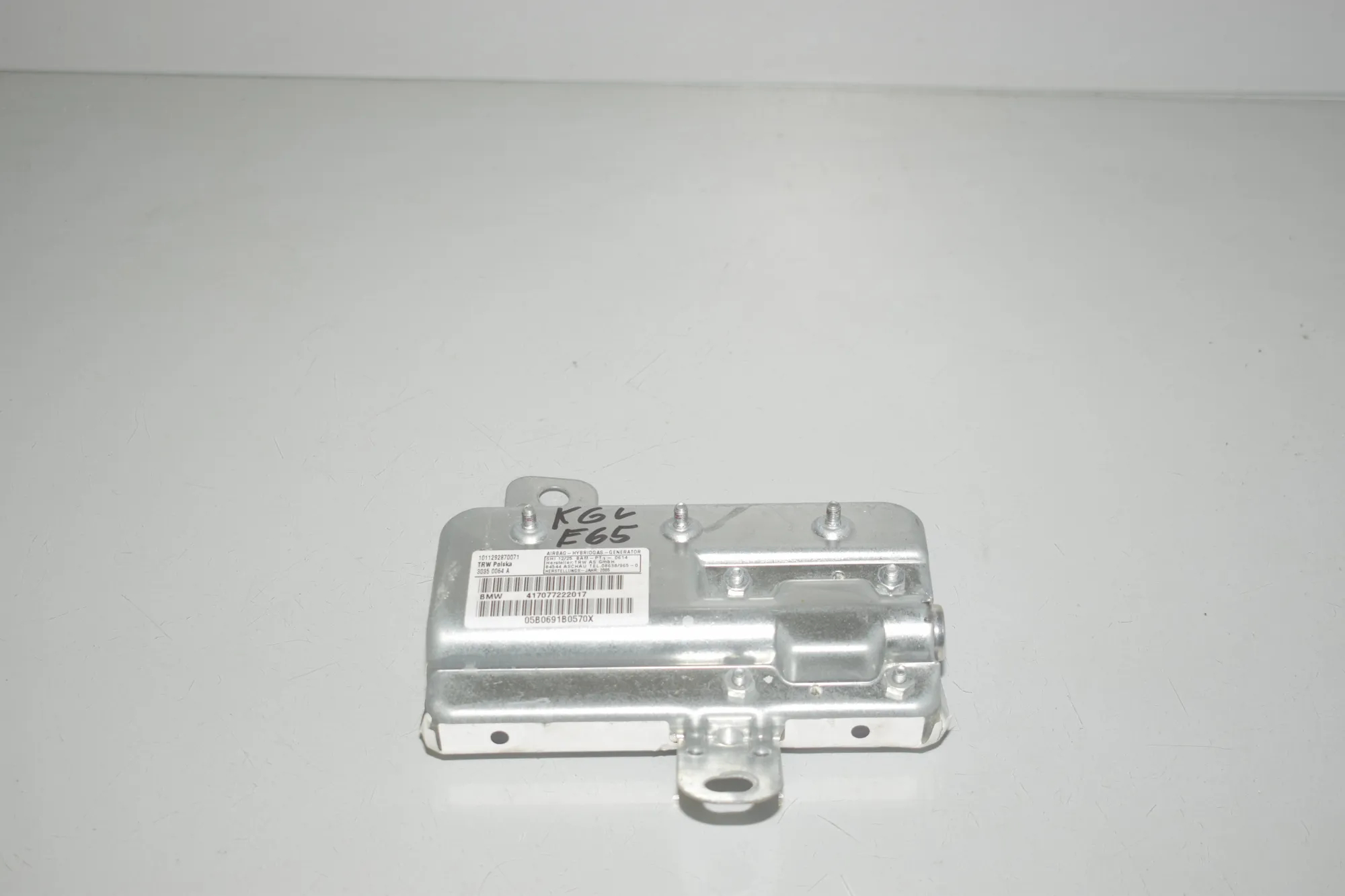 Rear Right Door Safety Bag SRS – OEM 7077222 · BMW 7 (E65, E66, E67) BMW 7 (E65, E66, E67) 730 d 2008 – 2