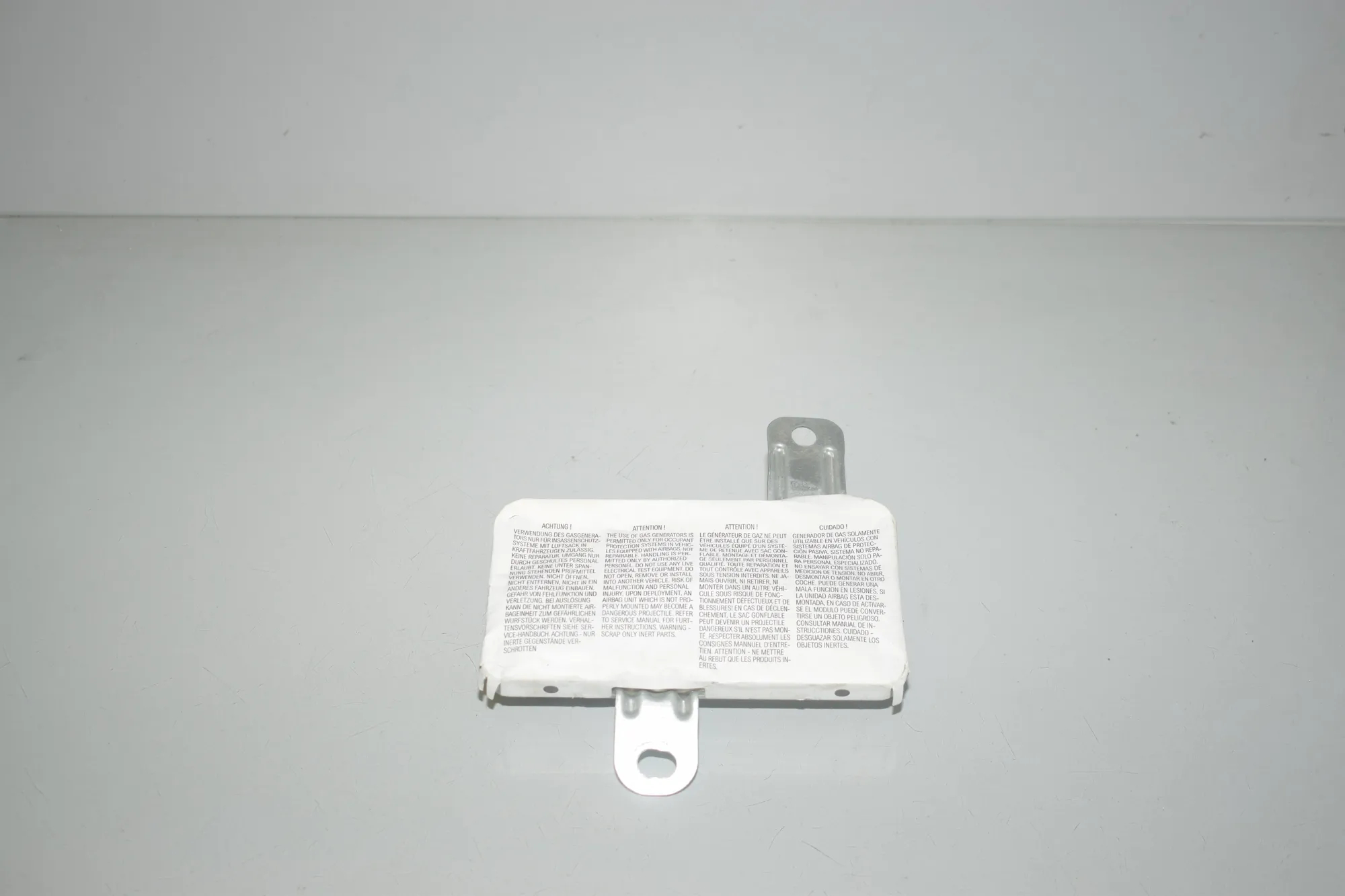 Rear Right Door Safety Bag SRS – OEM 7077222 · BMW 7 (E65, E66, E67) BMW 7 (E65, E66, E67) 730 d 2008