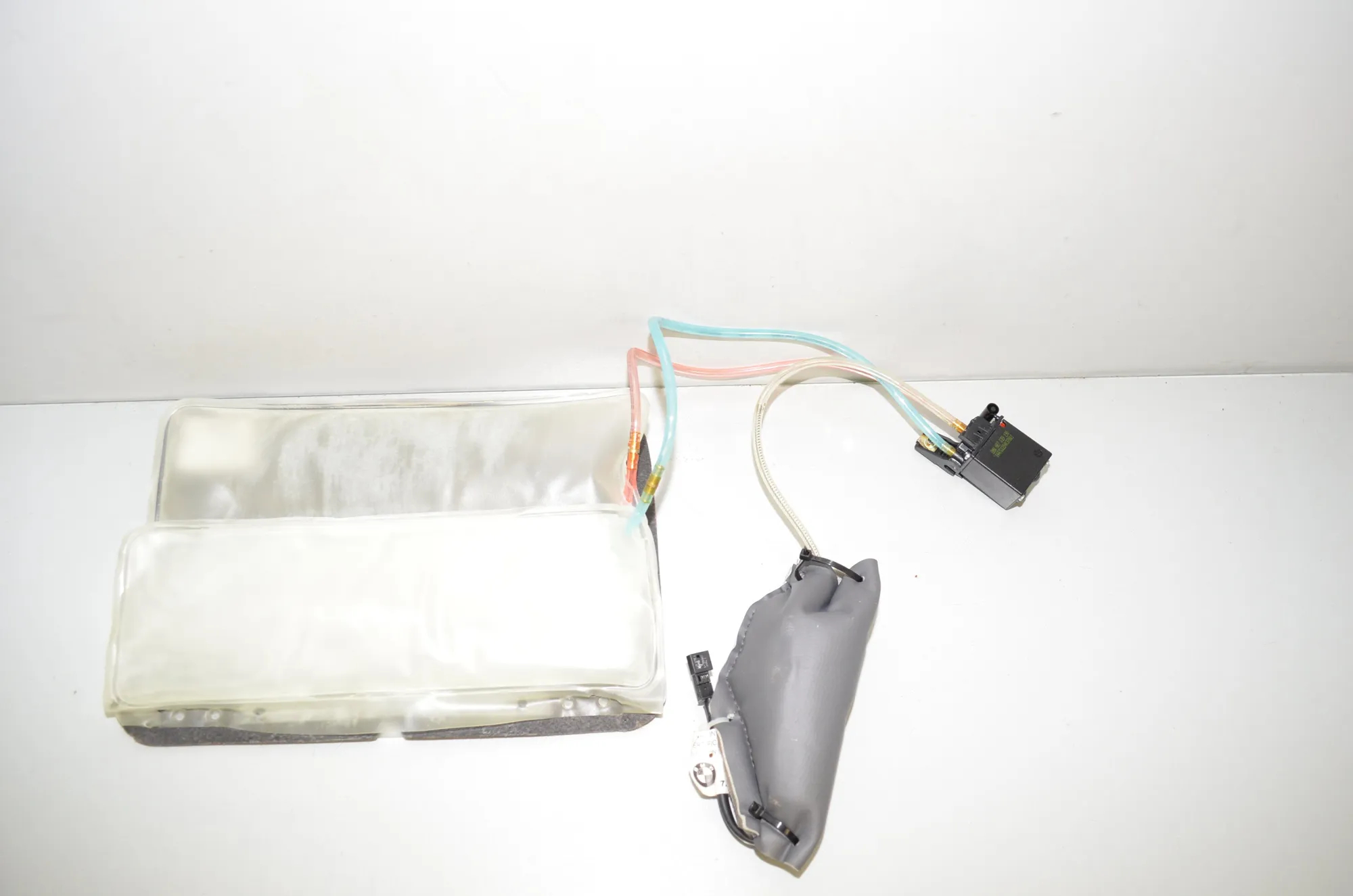 Other Control Units – OEM 7039191 · BMW 7 (E65, E66, E67) 730 Ld 2005 – 2
