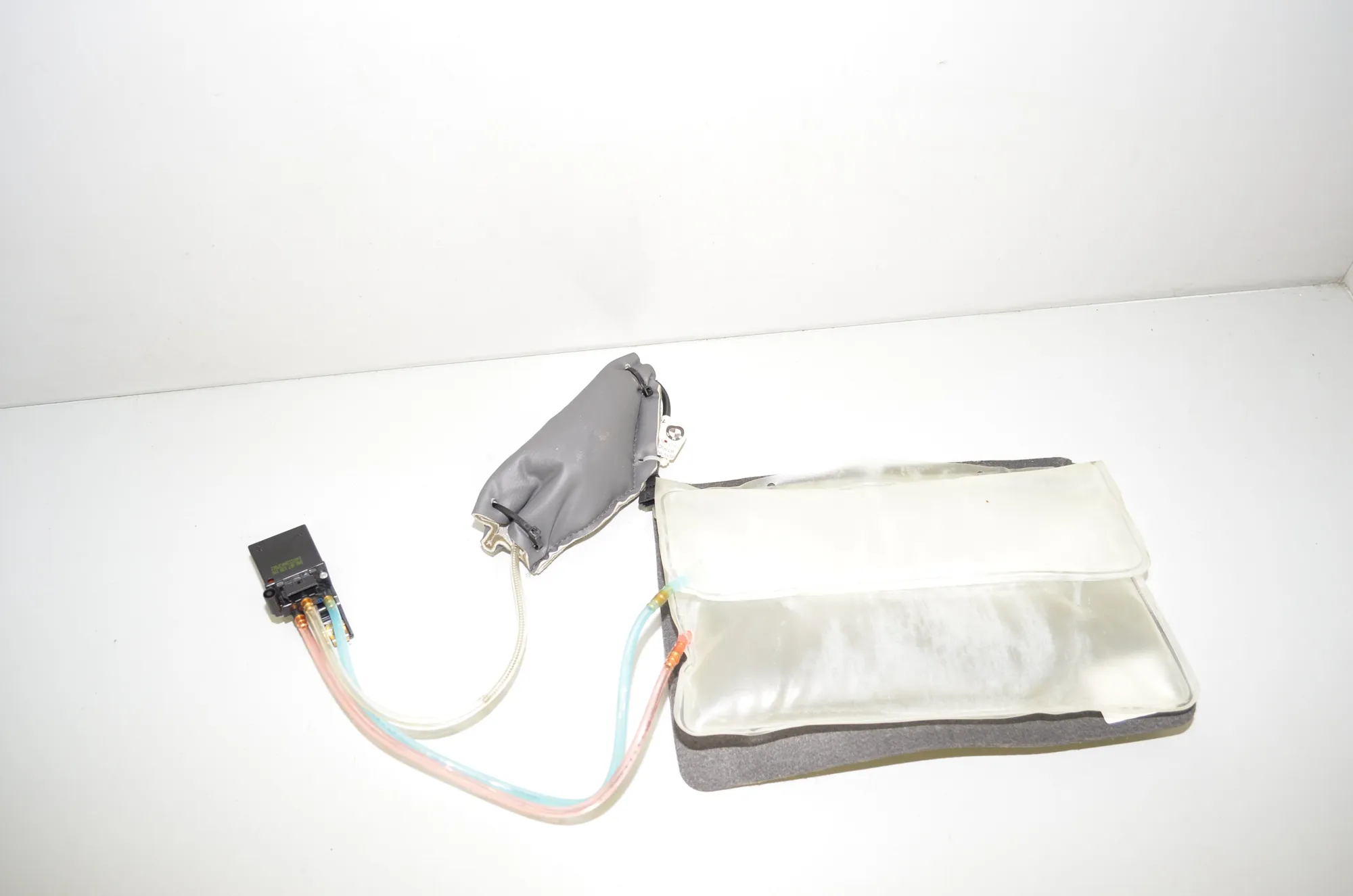 Other Control Units – OEM 7039191 · BMW 7 (E65, E66, E67) 730 Ld 2005