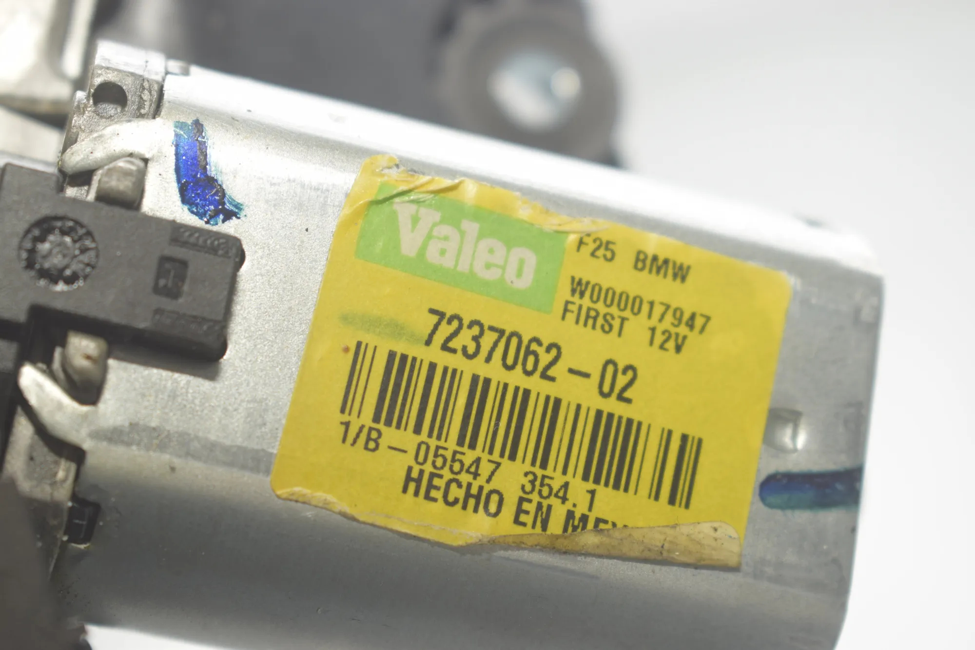 Tailgate Window Wiper Motor – OEM 7237062 · BMW X3 (F25) xDrive 30 d 2012 – 4