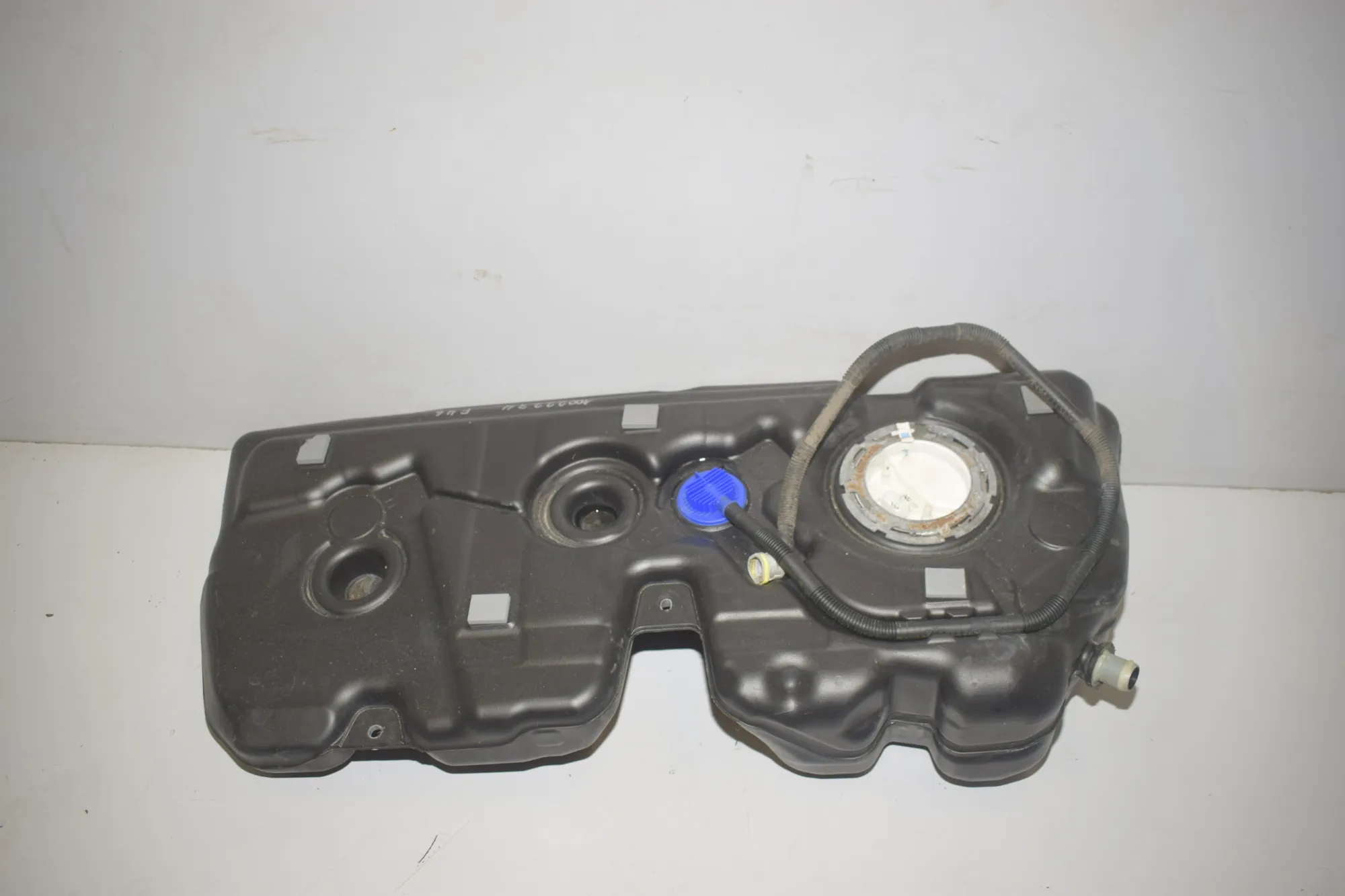 Fuel Tank – OEM 7300483 · BMW 2 Gran Tourer (F46) 220 d xDrive 2018