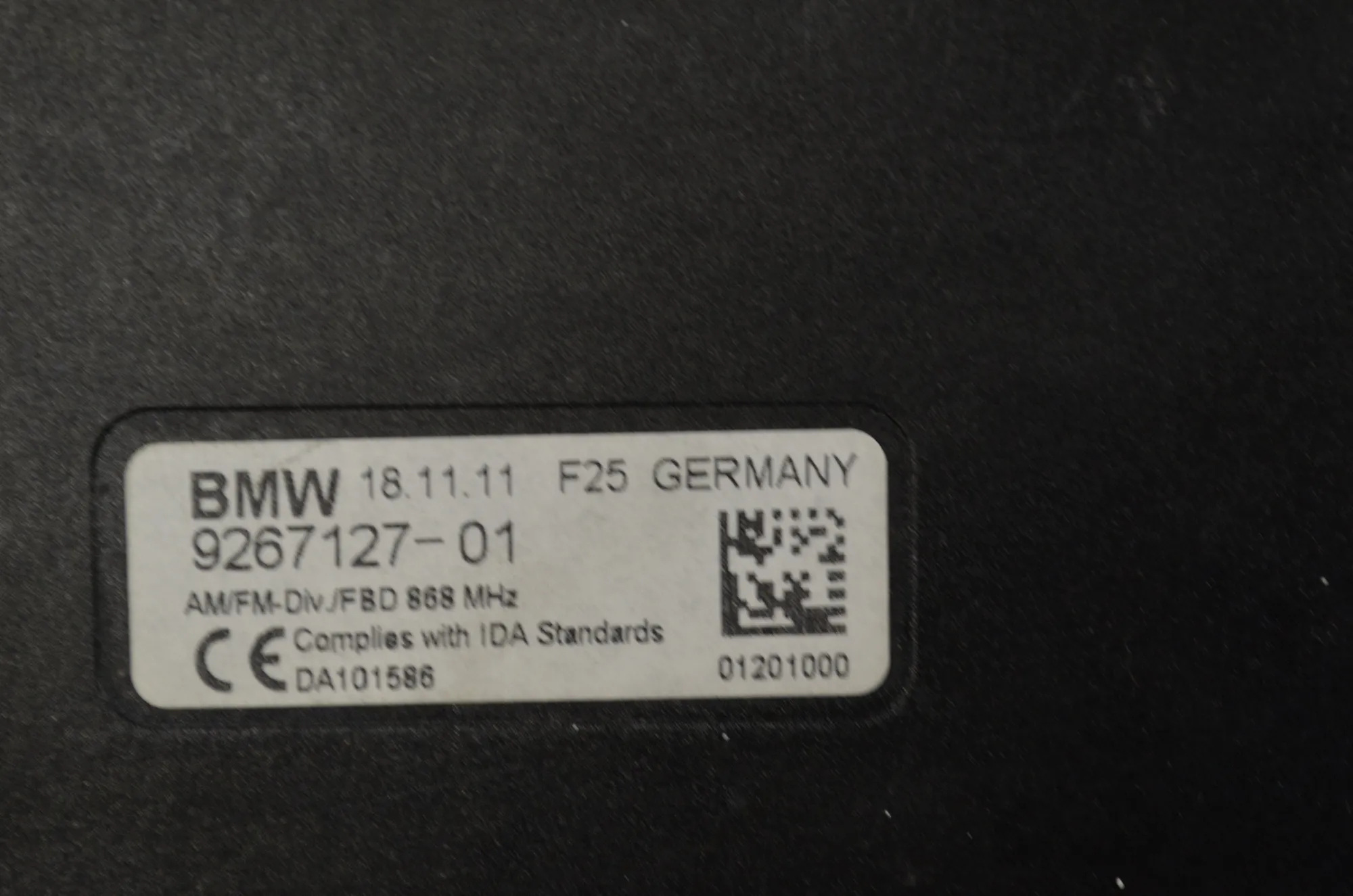 Antenna Amplifier – OEM 9267127 · BMW X3 (F25) xDrive 30 d 2012 – 6