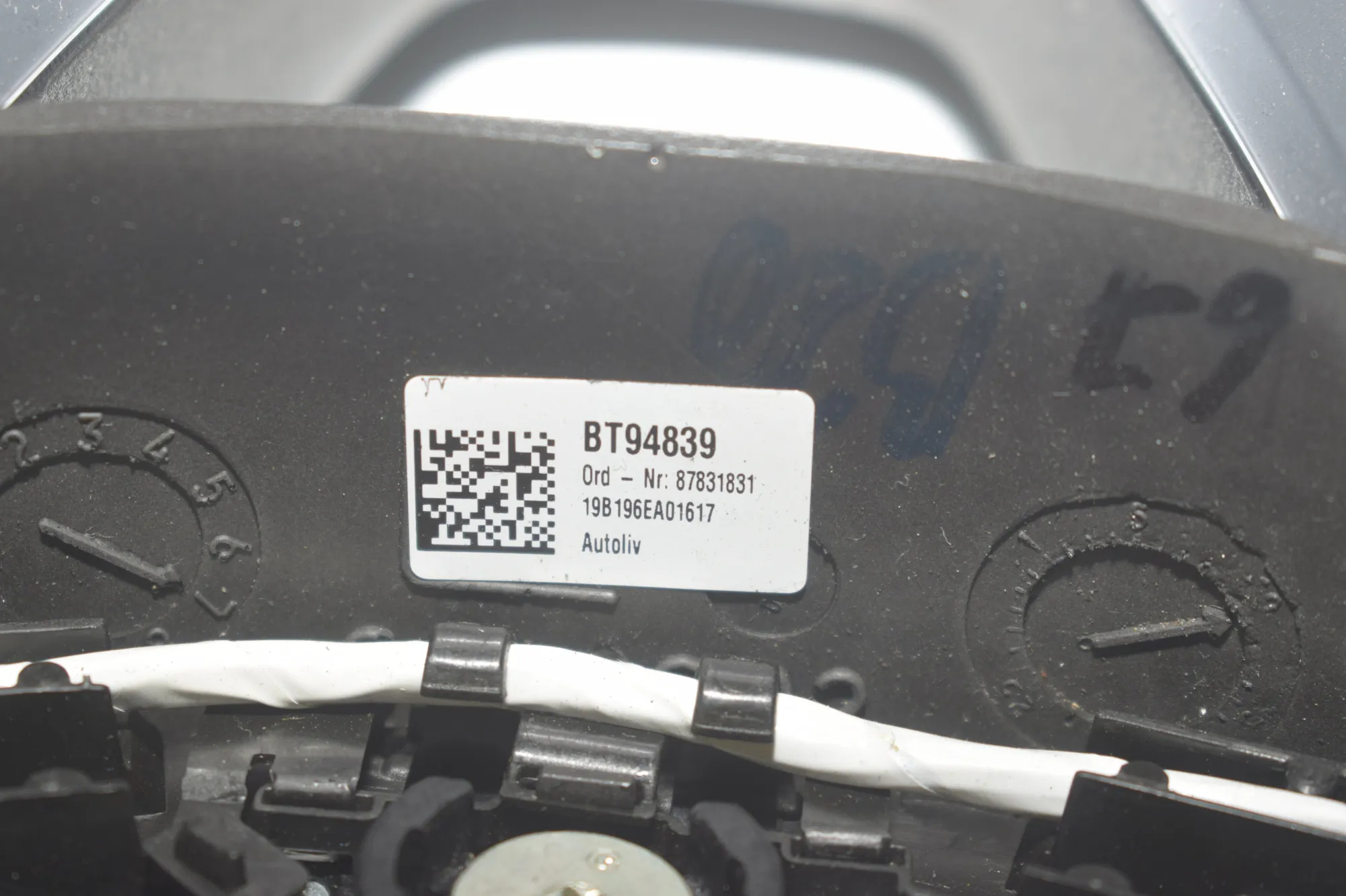 Steering Wheel – OEM 6872259 · BMW 5 Touring (G31) (2017 - -) 520 d 2019 – 7