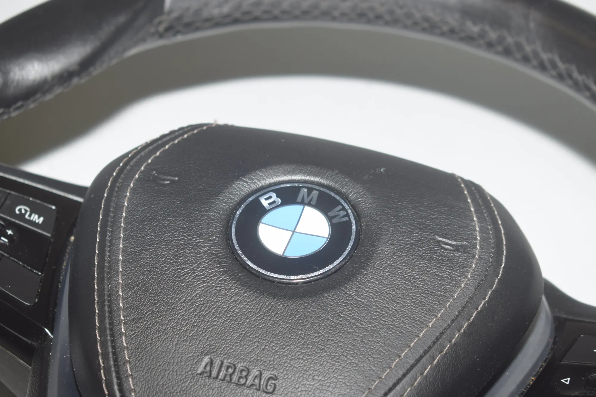 Steering Wheel – OEM 6872259 · BMW 5 Touring (G31) (2017 - -) 520 d 2019 – 6