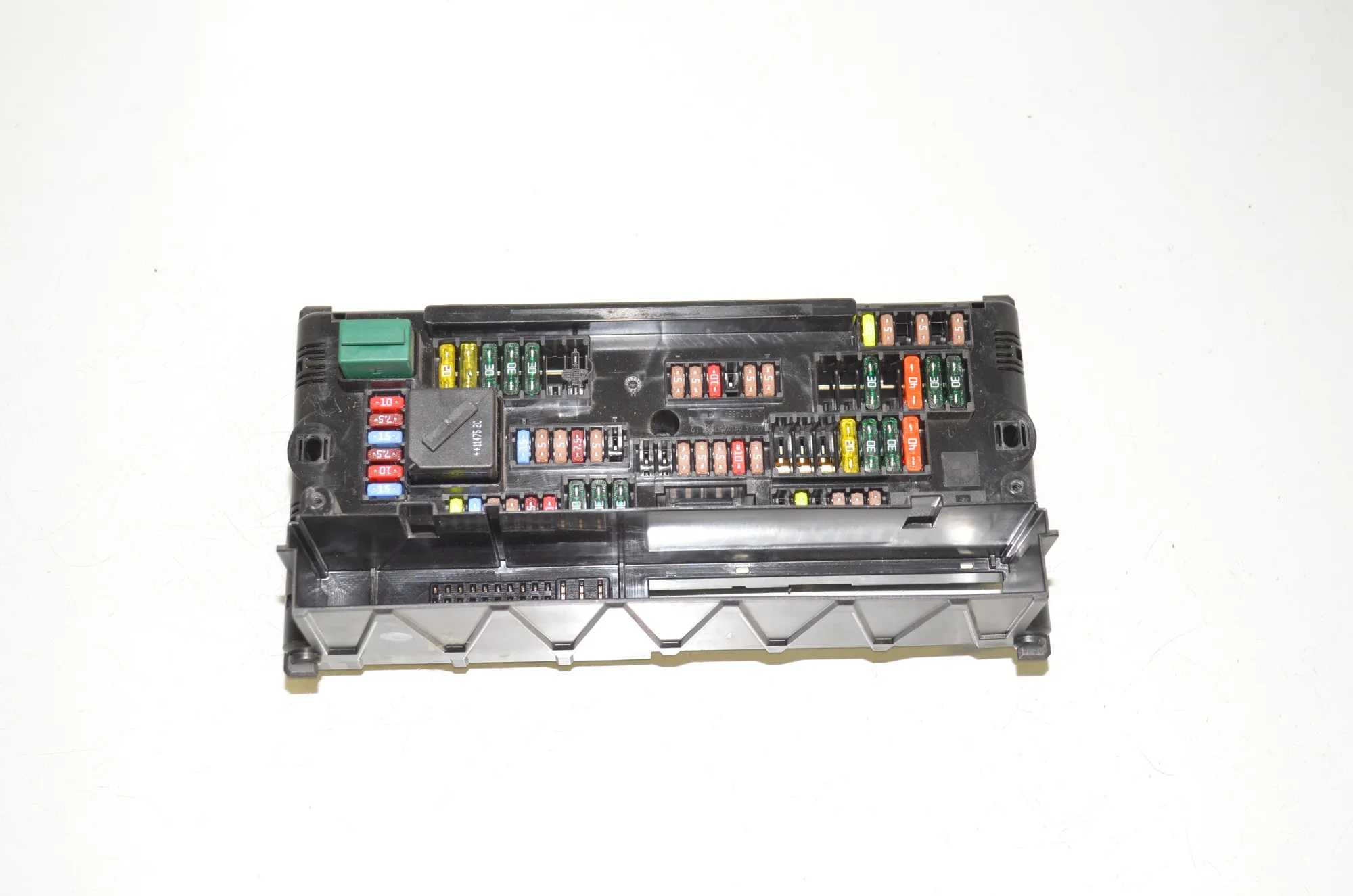 Fuse Box Module – OEM 9210863 · BMW X3 (F25) xDrive 30 d 2012 – 2