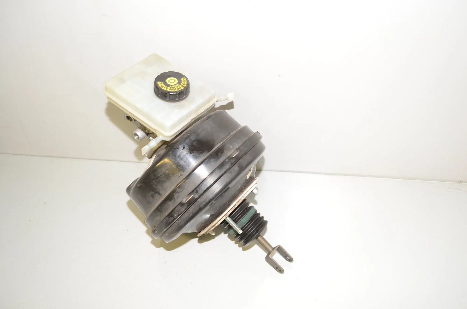 Brake Servo Booster – OEM 6854348 · BMW X3 (F25) xDrive 30 d 2012 – 4