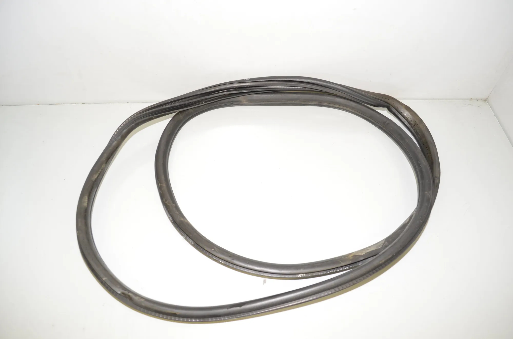 Rear Left Door Seal Rubber – OEM 7300249 · BMW X3 (F25) xDrive 30 d 2012 – 2