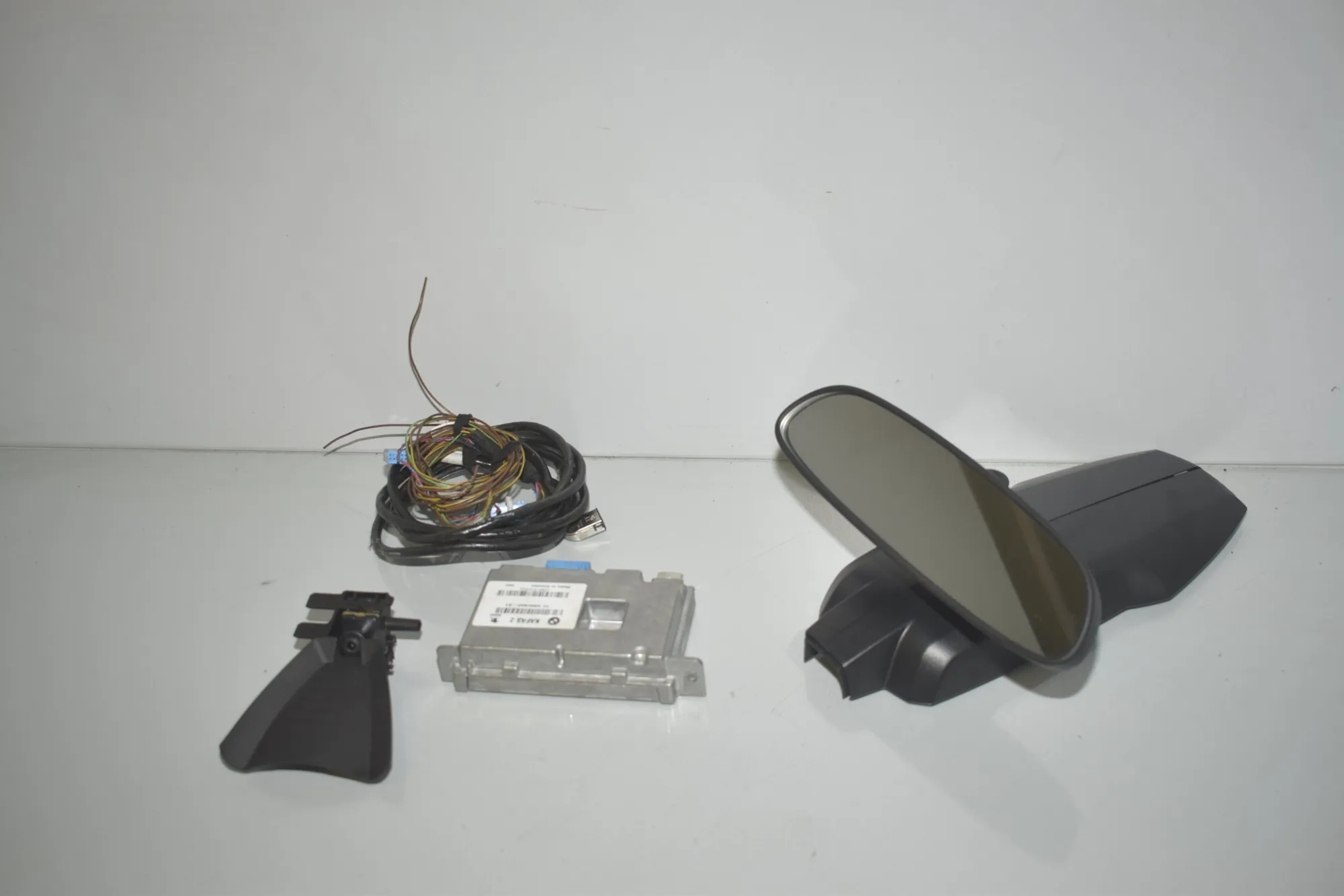 Front Camera – OEM 9384687 · BMW 2 Gran Tourer (F46) 220 d xDrive 2018 – 3