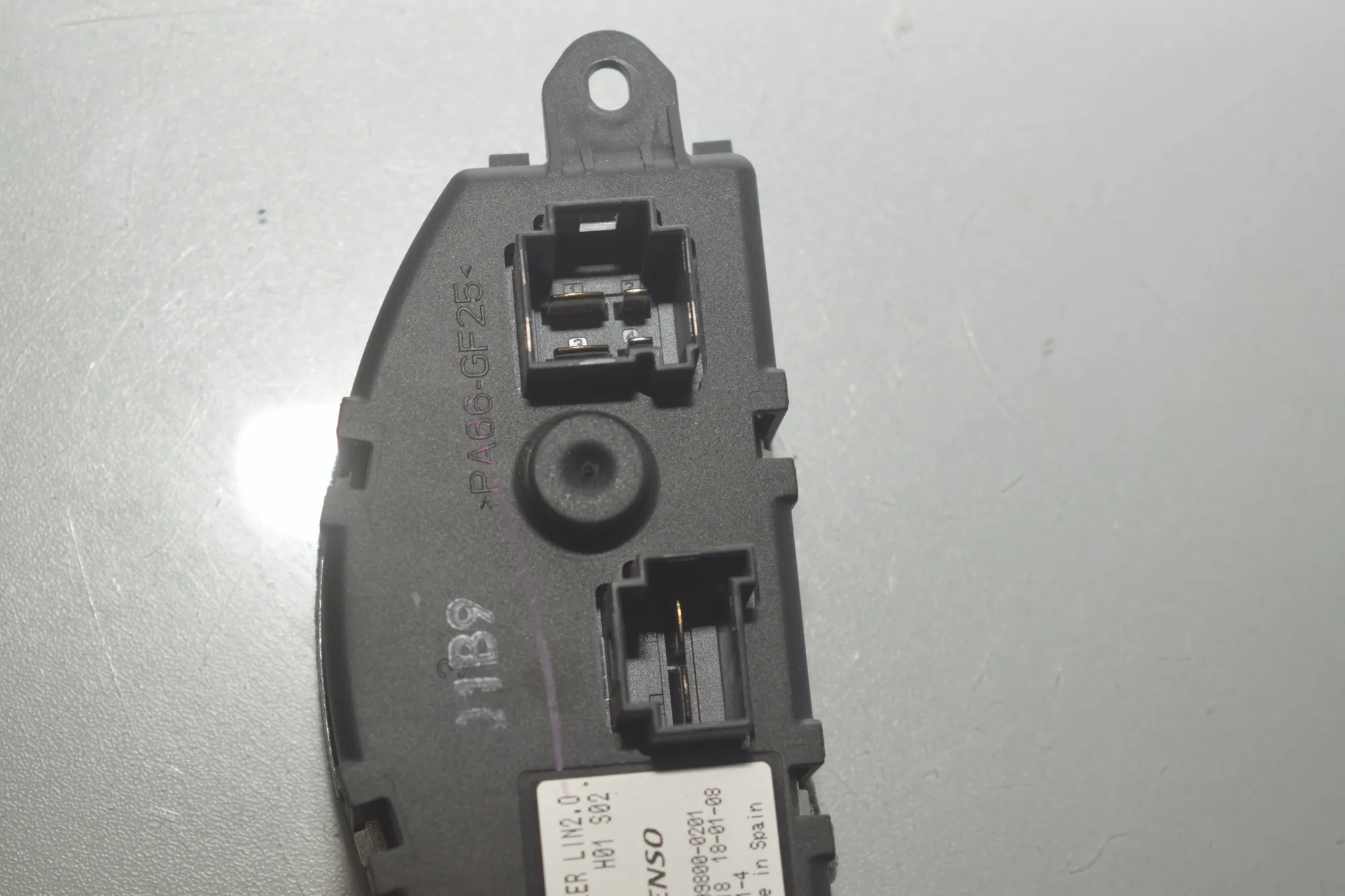 Interior Heater Resistor – OEM 9377854 · BMW 2 Gran Tourer (F46) 220 d xDrive 2018 – 4