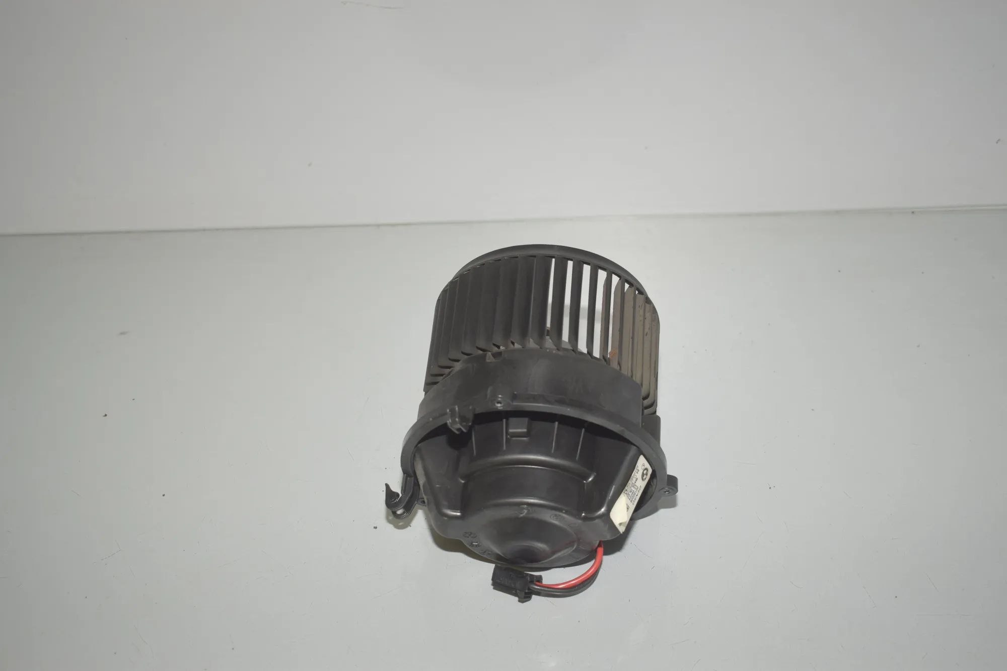 Heater Blower Fan – OEM 9297752 · BMW 2 Gran Tourer (F46) 220 d xDrive 2018 – 4