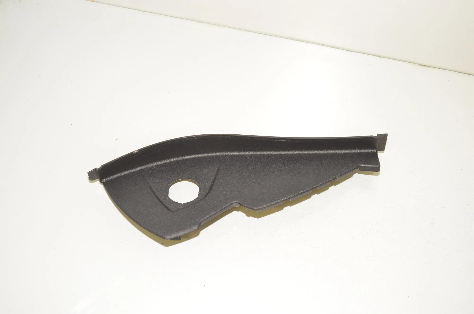 Dashboard Side Trim – OEM 9262980 · BMW 2 Gran Tourer (F46) 220 d xDrive 2018