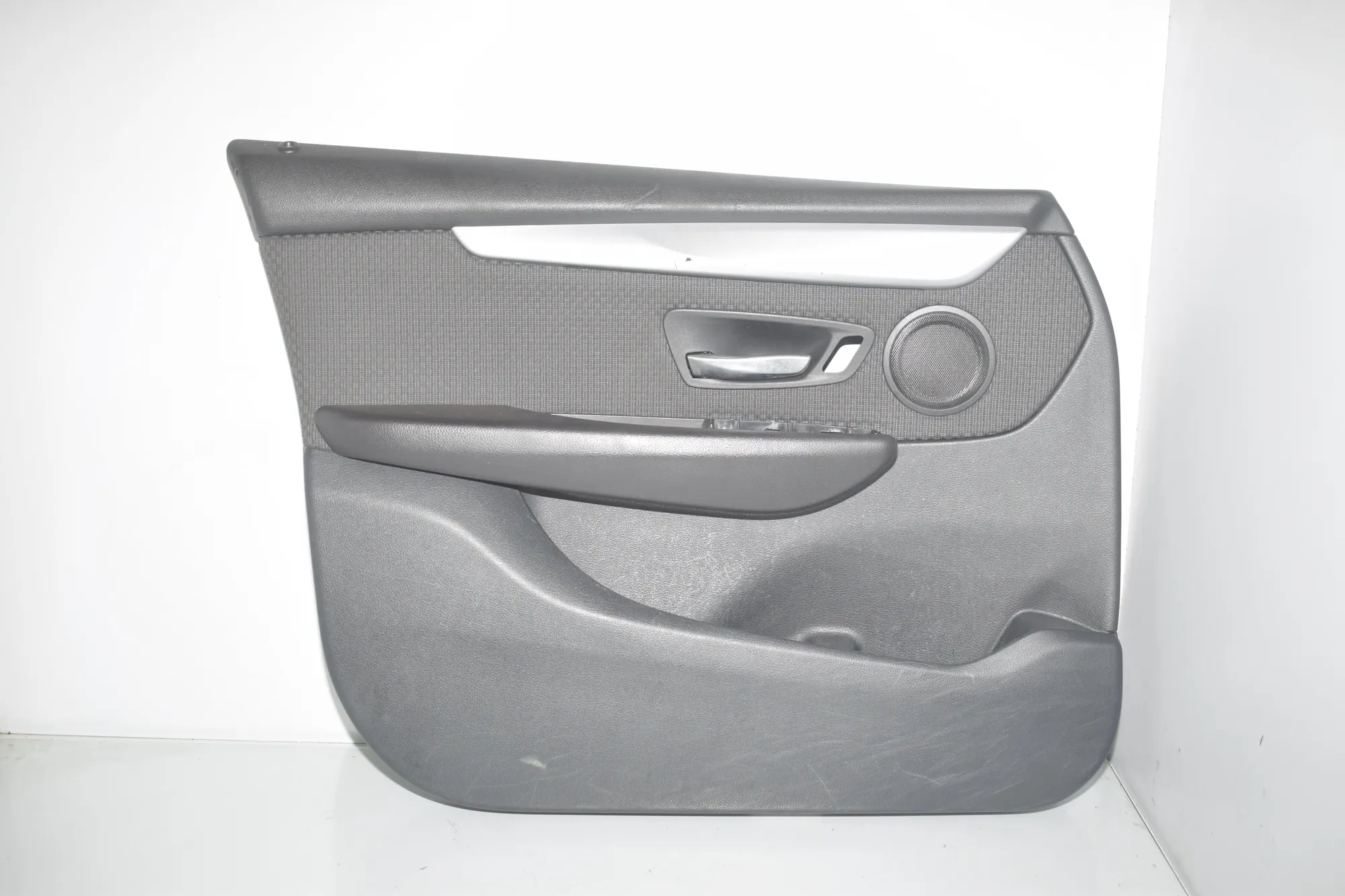 Front Left Door Panel – OEM 7404801 · BMW 2 Gran Tourer (F46) 220 d xDrive 2018
