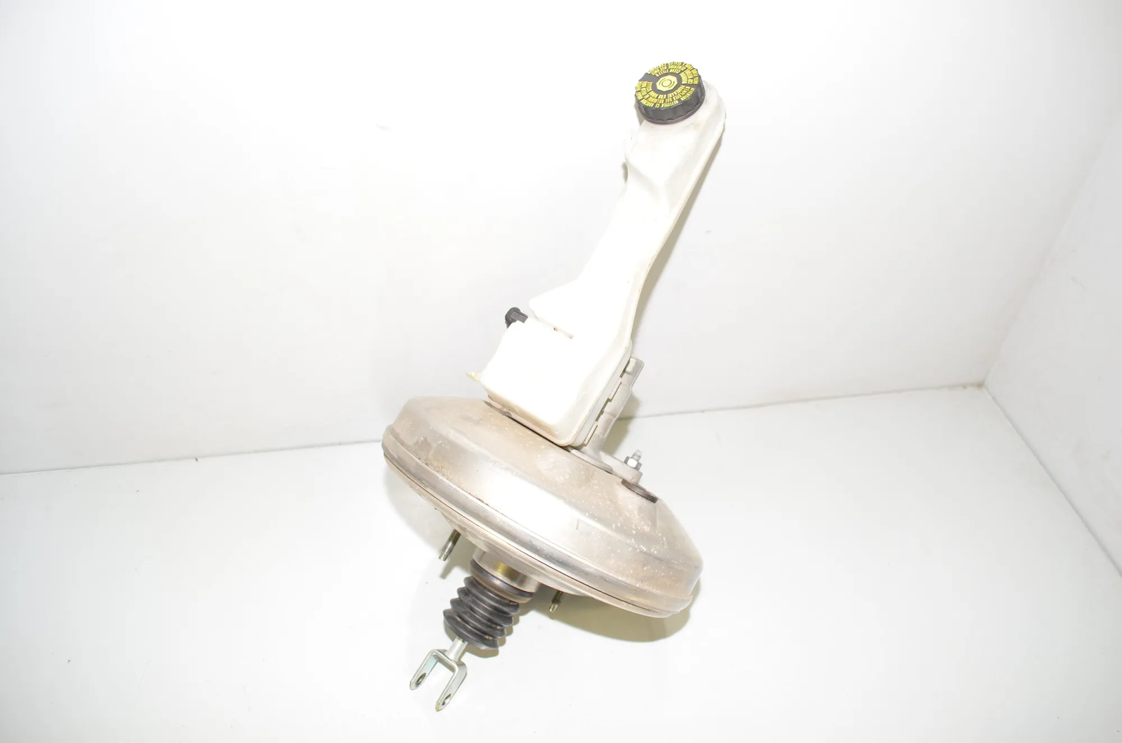 Brake Servo Booster – OEM 6854644 · BMW 2 Gran Tourer (F46) 220 d xDrive 2018 – 3