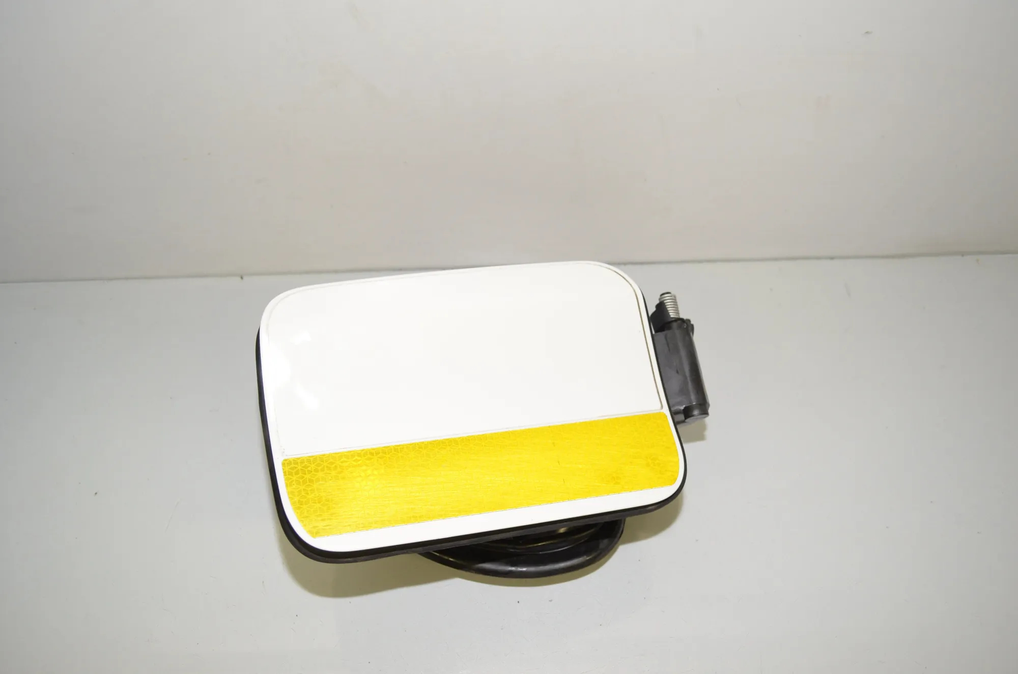 Fuel Tank Flap Cap – OEM 7332361 · BMW 2 Gran Tourer (F46) 220 d xDrive 2018