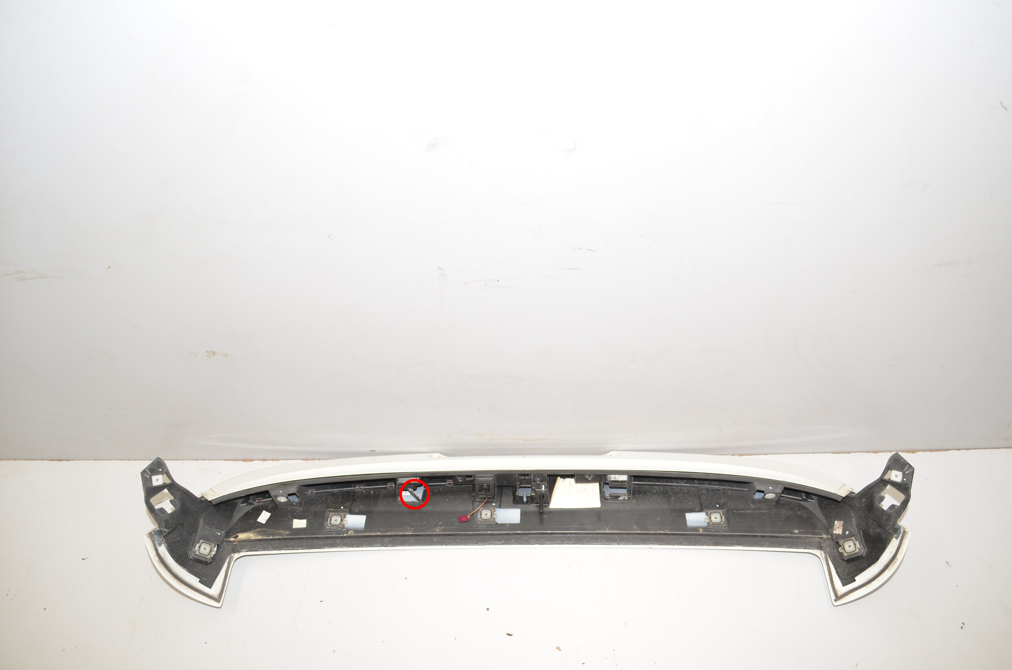 Rear Windshield Spoiler – OEM 7349448 · BMW 2 Gran Tourer (F46) 220 d xDrive 2018 – 3