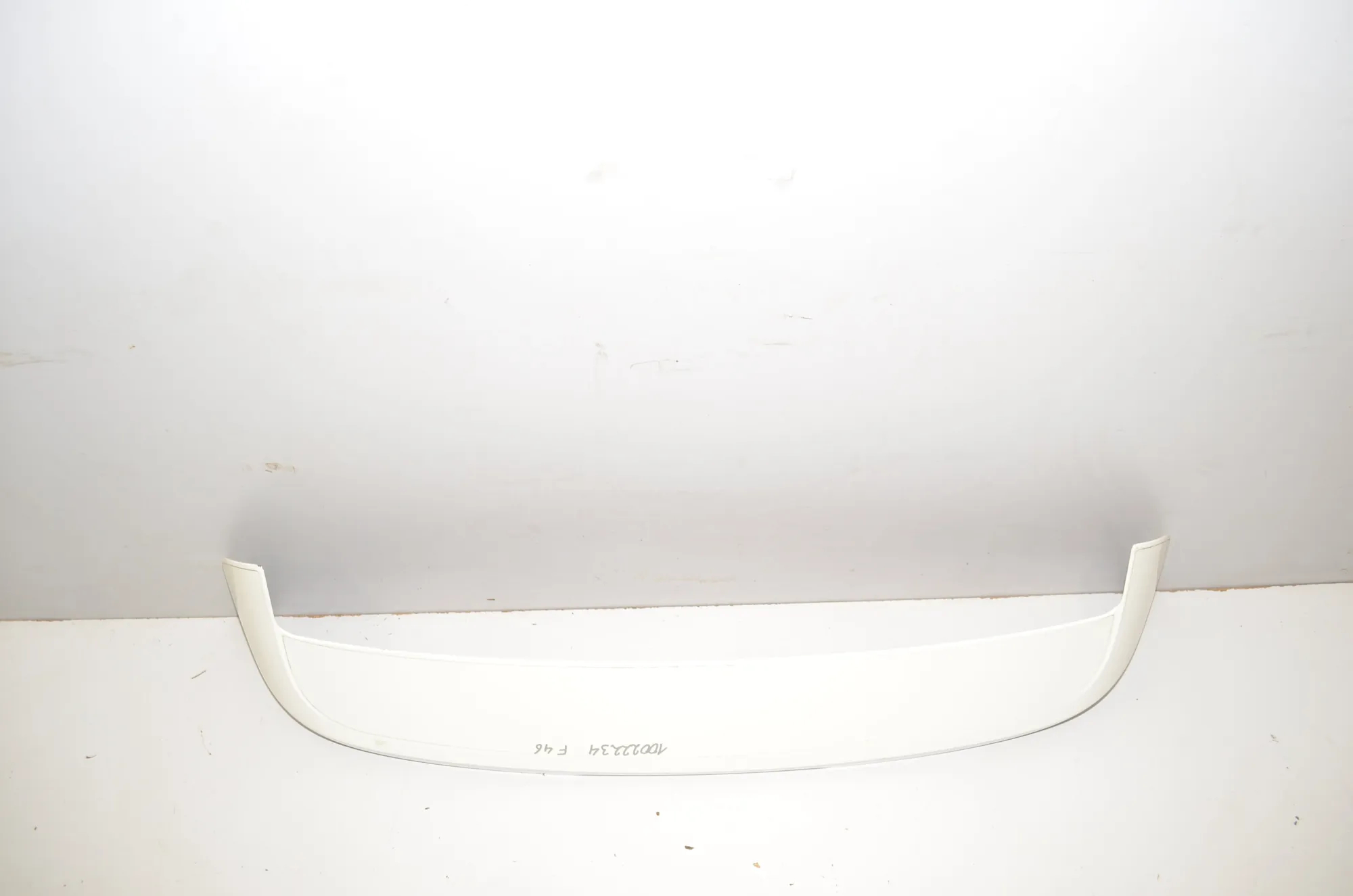 Rear Windshield Spoiler – OEM 7349448 · BMW 2 Gran Tourer (F46) 220 d xDrive 2018 – 2