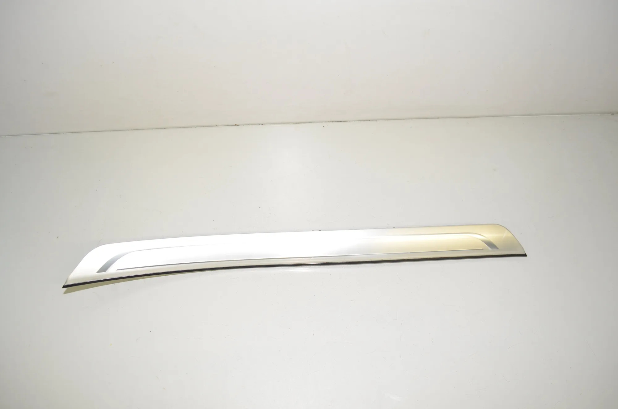 Rear Right Door Panel Trim – OEM 7378050 · BMW 7 (G11, G12) BMW 7 (G11, G12) 730 d 2017 – 2