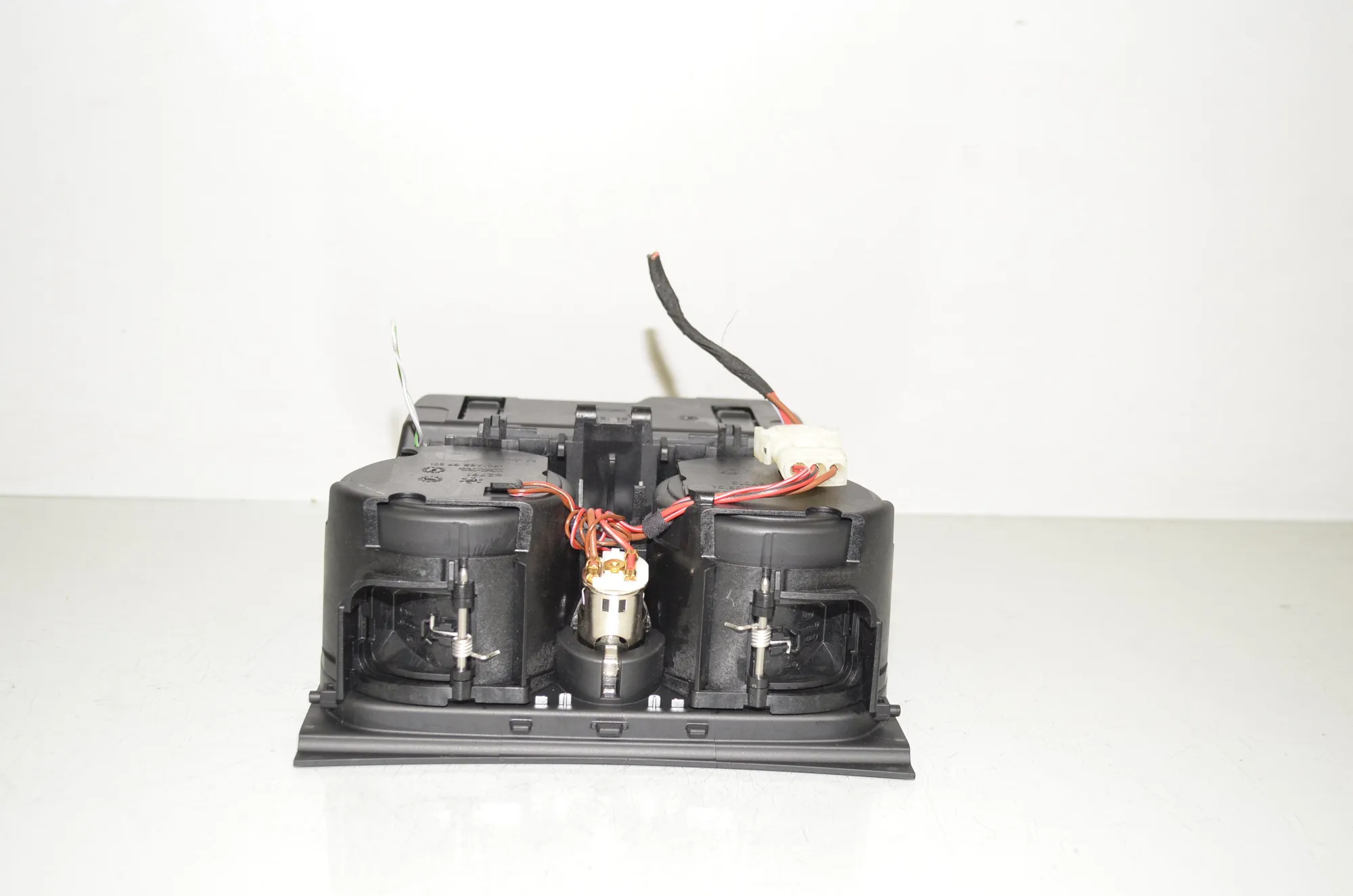 Cup Holder – OEM 7938660 · BMW 7 (G11, G12) BMW 7 (G11, G12) 730 d 2018 – 3