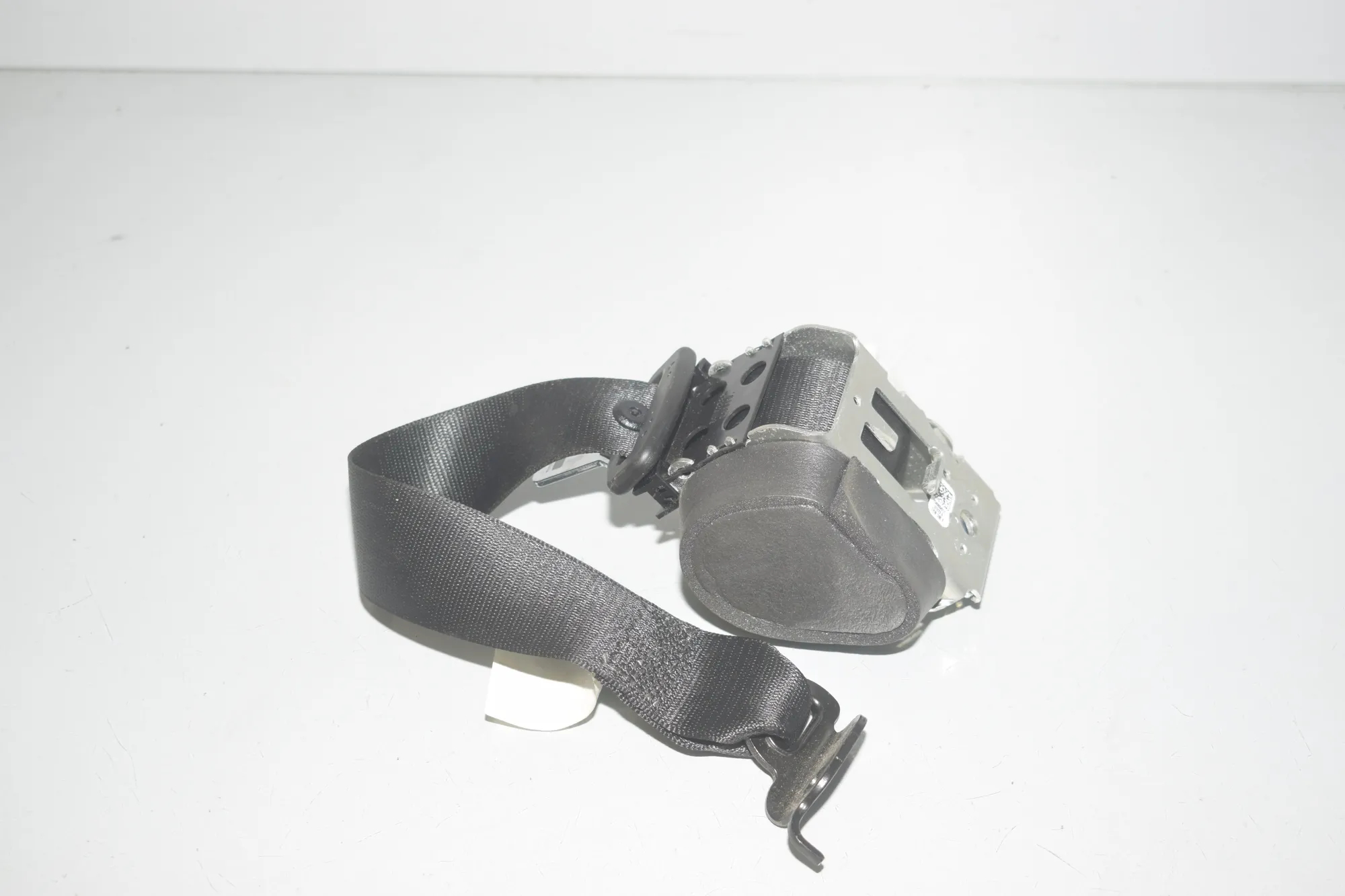 Rear Left Seatbelt – OEM 7258445 · BMW X4 (F26) xDrive 30 d 2017 – 4