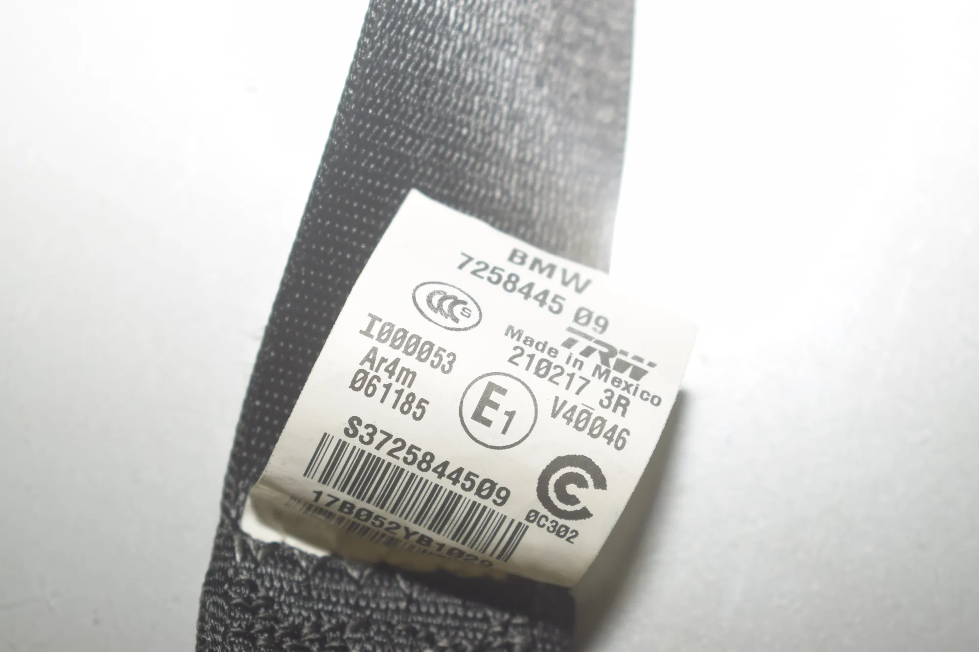 Rear Left Seatbelt – OEM 7258445 · BMW X4 (F26) xDrive 30 d 2017 – 5