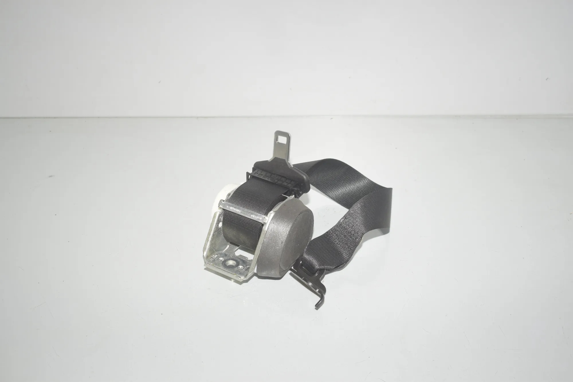 Rear Right Seatbelt – OEM 7266544 · BMW X4 (F26) xDrive 30 d 2017