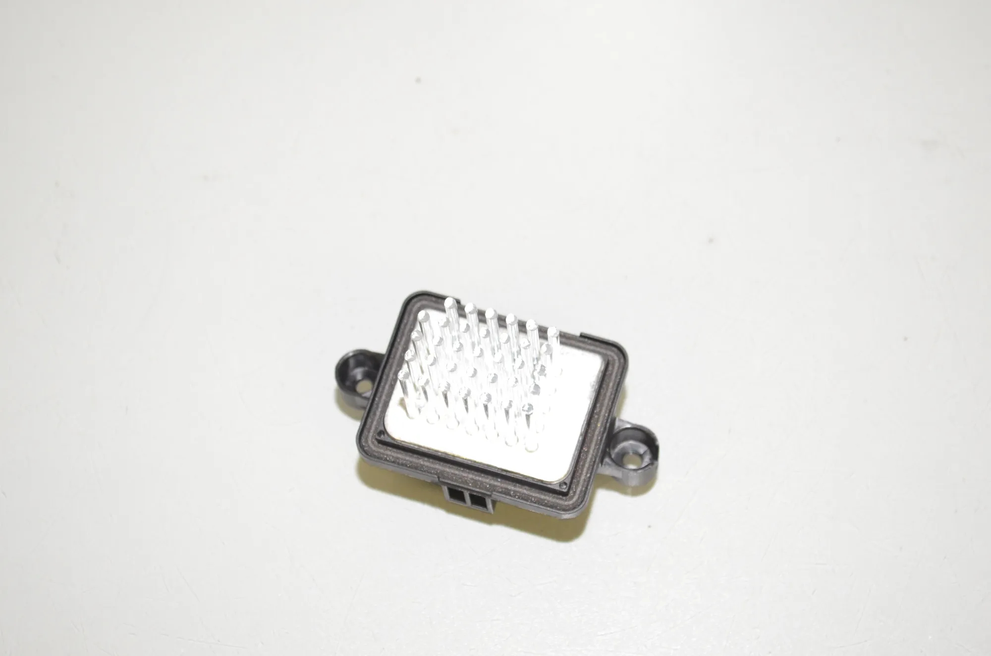 Interior Heater Resistor – OEM 9354174 · BMW 7 (G11, G12) BMW 7 (G11, G12) 730 d 2017 – 2