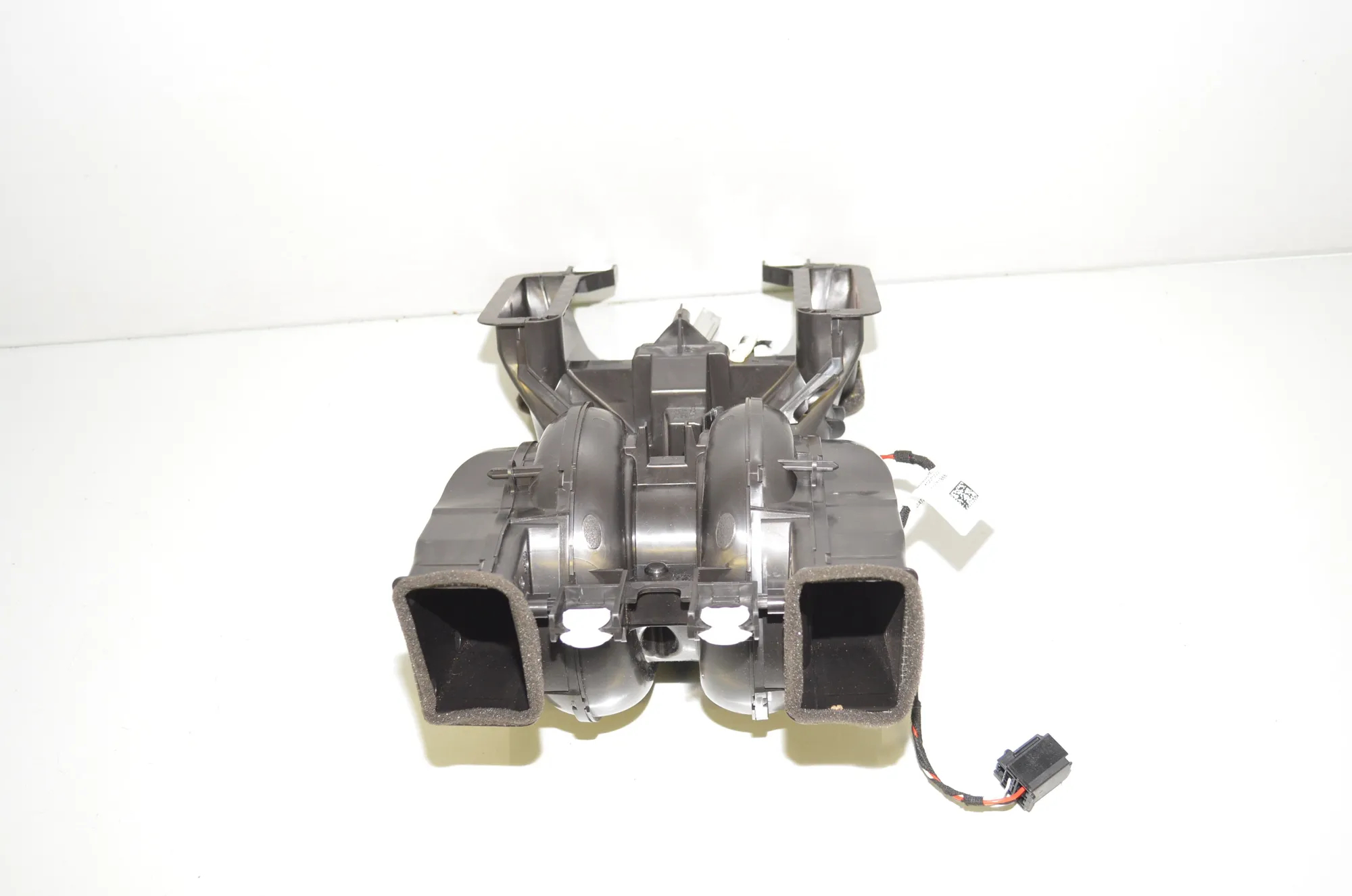 Heater Blower Fan – OEM 9315950 · BMW 7 (G11, G12) BMW 7 (G11, G12) 750 i, Li xDrive 2016 – 2