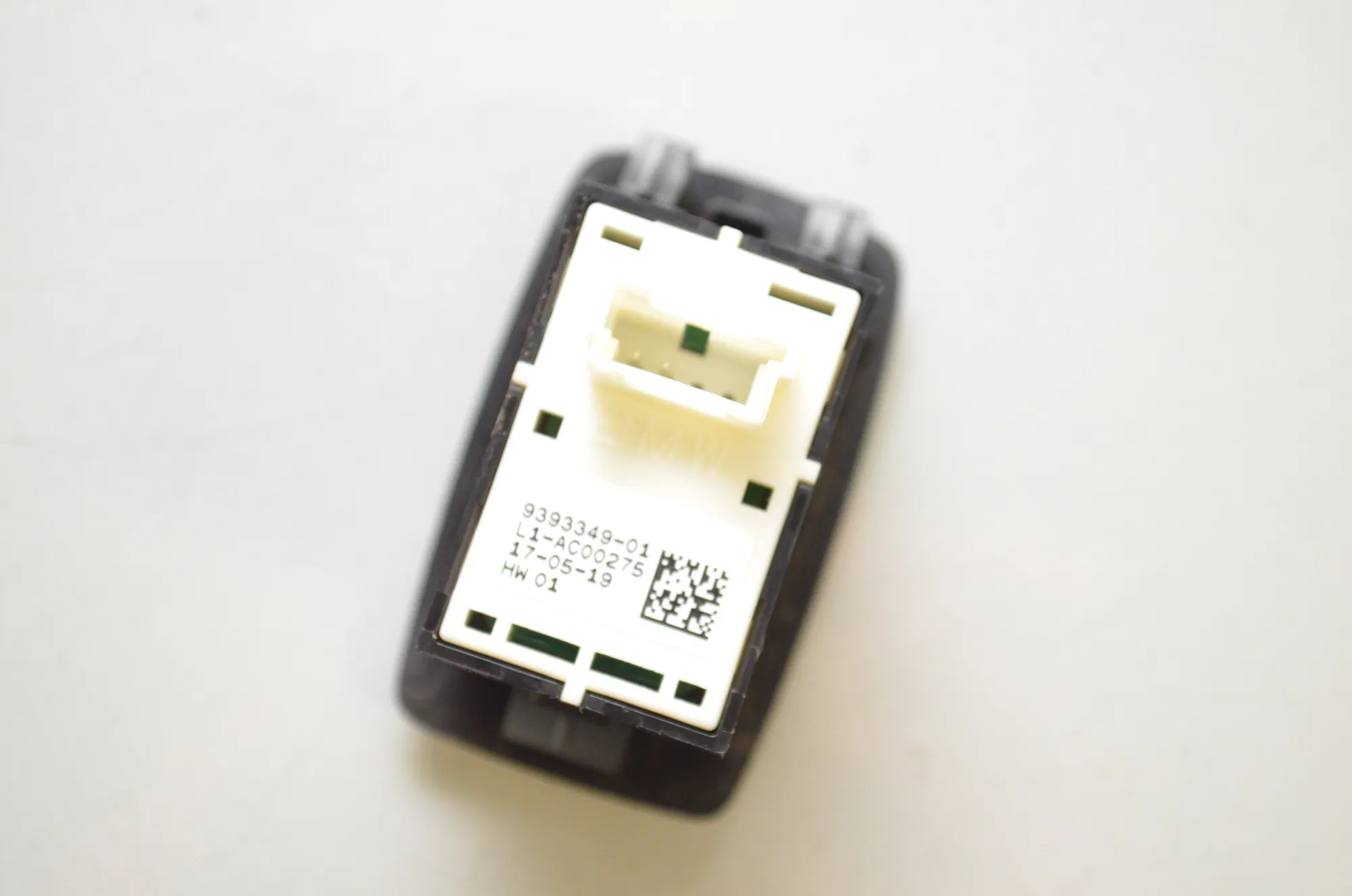 Switches – OEM 9393349 · BMW 5 Touring (G31) (2017 - -) 520 d 2019 – 6
