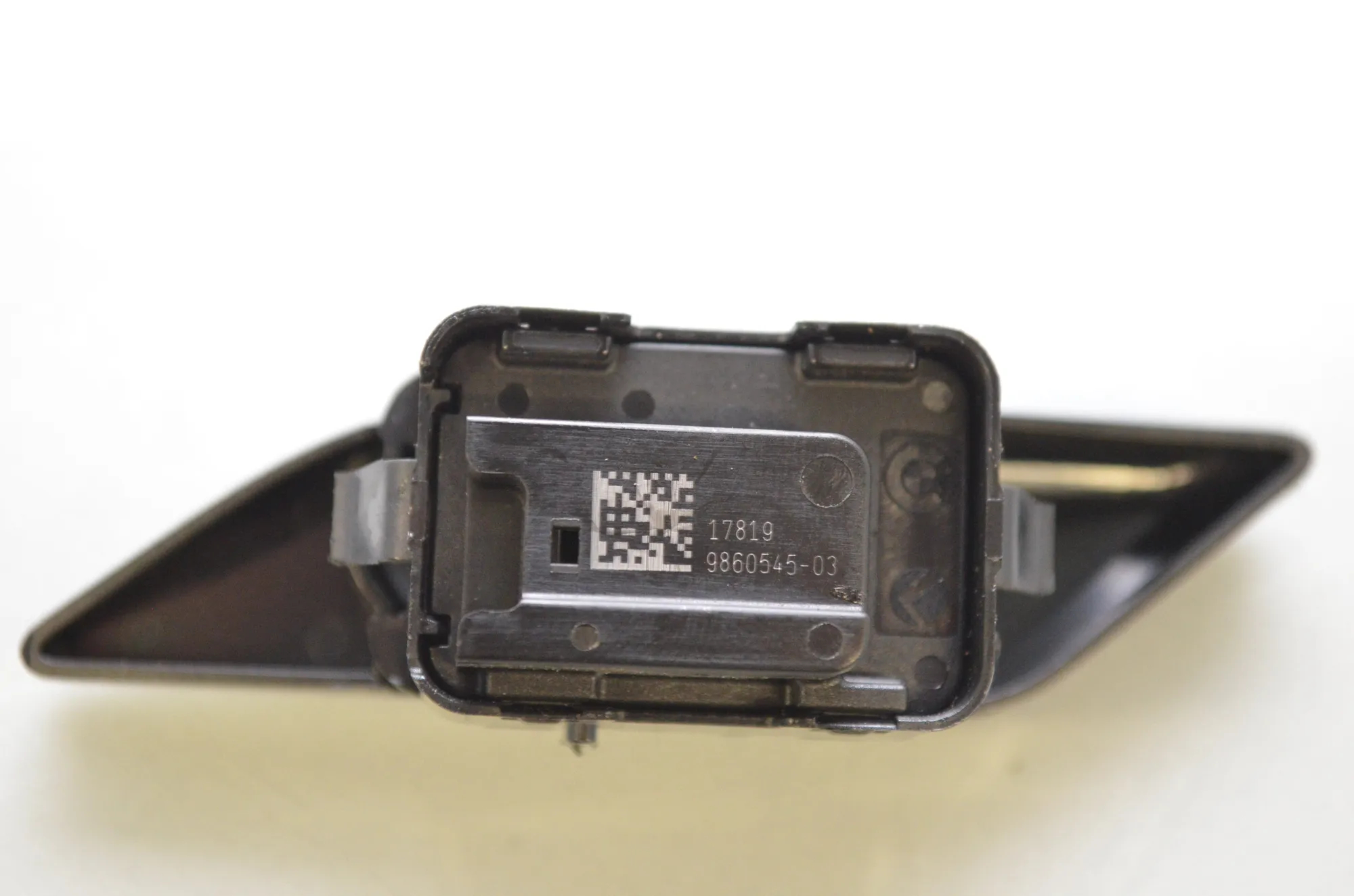 Central Locking Switch – OEM 9860545 · BMW 5 Touring (G31) (2017 - -) 520 d 2019 – 6