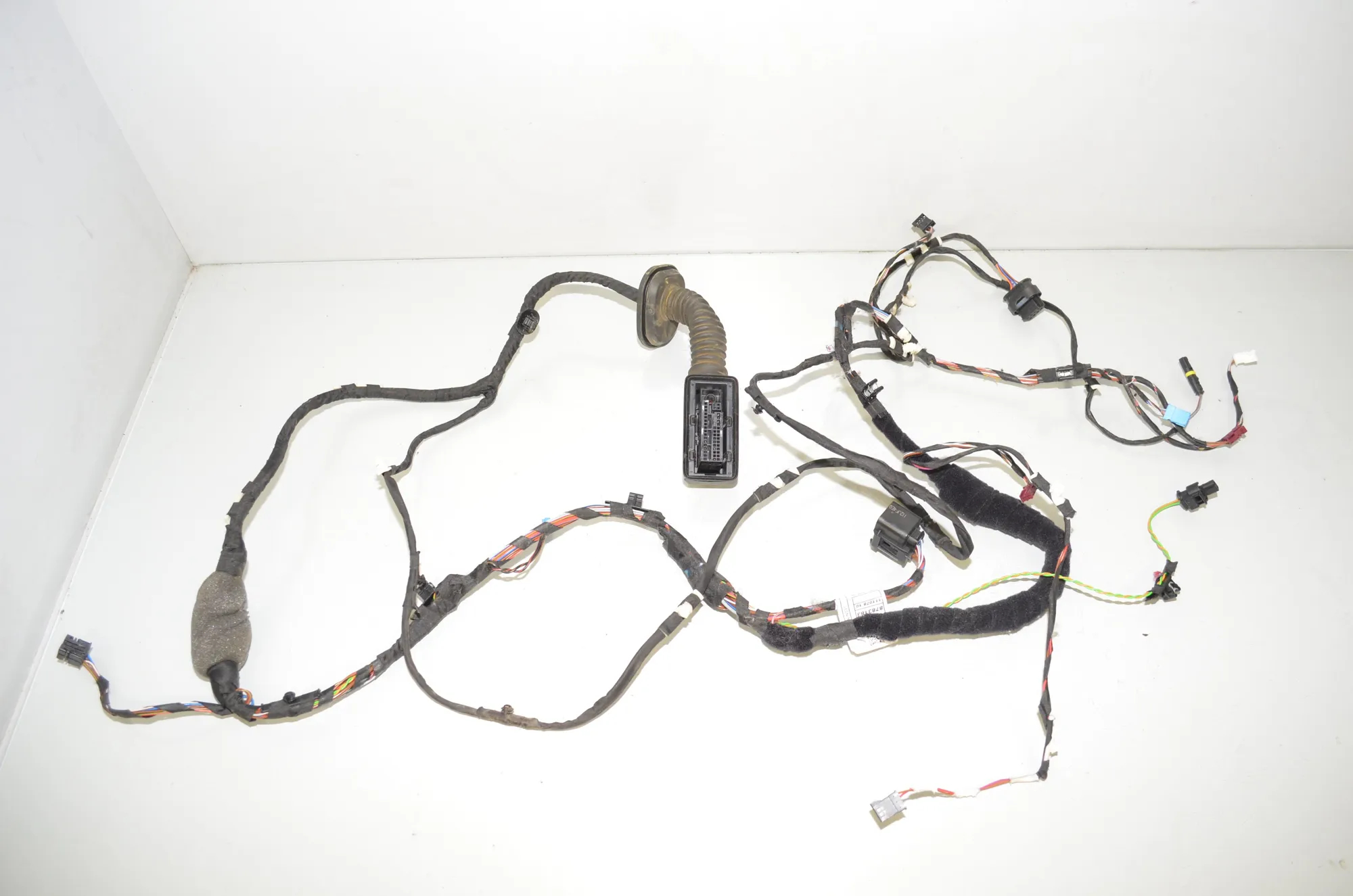 Front Right Door Wiring – OEM 8783183 · BMW 5 Touring (G31) (2017 - -) 520 d 2019 – 3