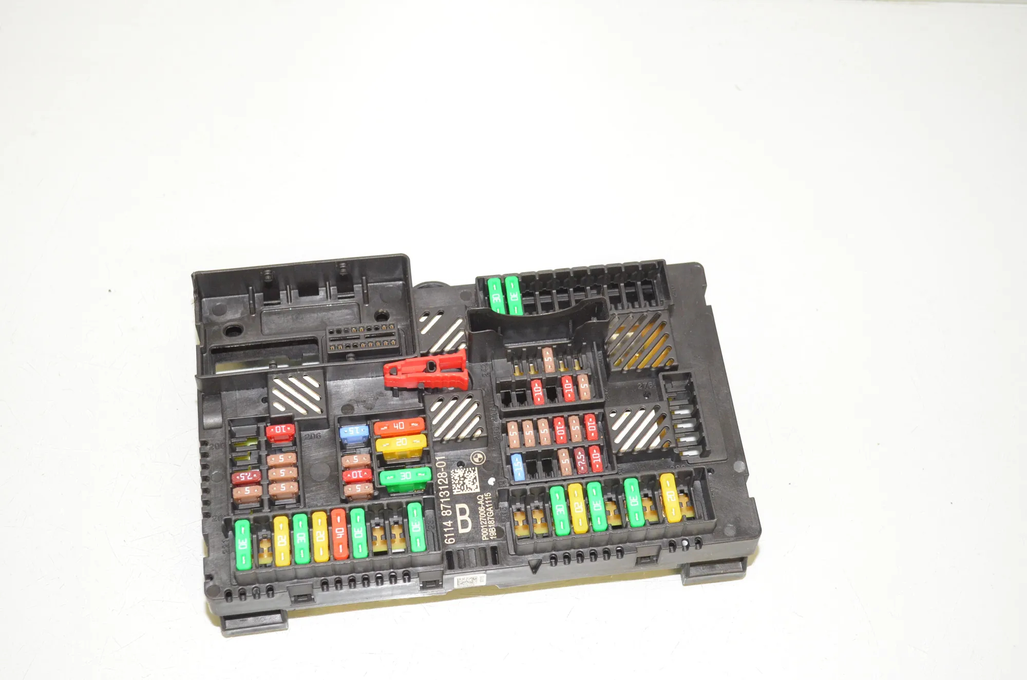 Fuse Box – OEM 8713128 · BMW 5 Touring (G31) (2017 - -) 520 d 2019 – 2
