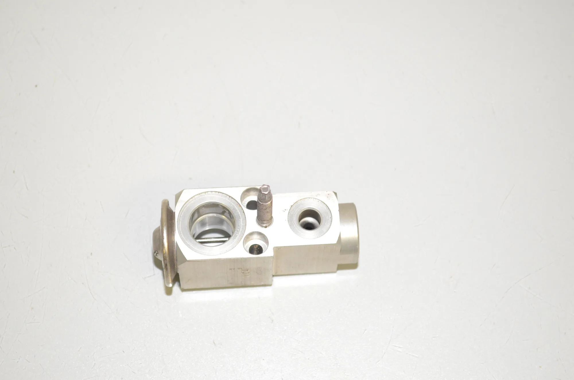 A/C Conditioner Expansion Valve – OEM 9496915 · BMW 5 Touring (G31) (2017 - -) 520 d 2019 – 3