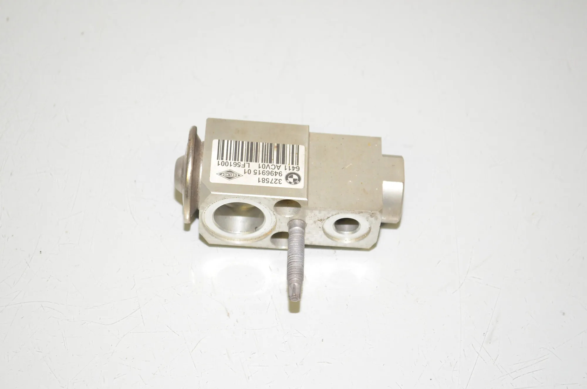 A/C Conditioner Expansion Valve – OEM 9496915 · BMW 5 Touring (G31) (2017 - -) 520 d 2019 – 2
