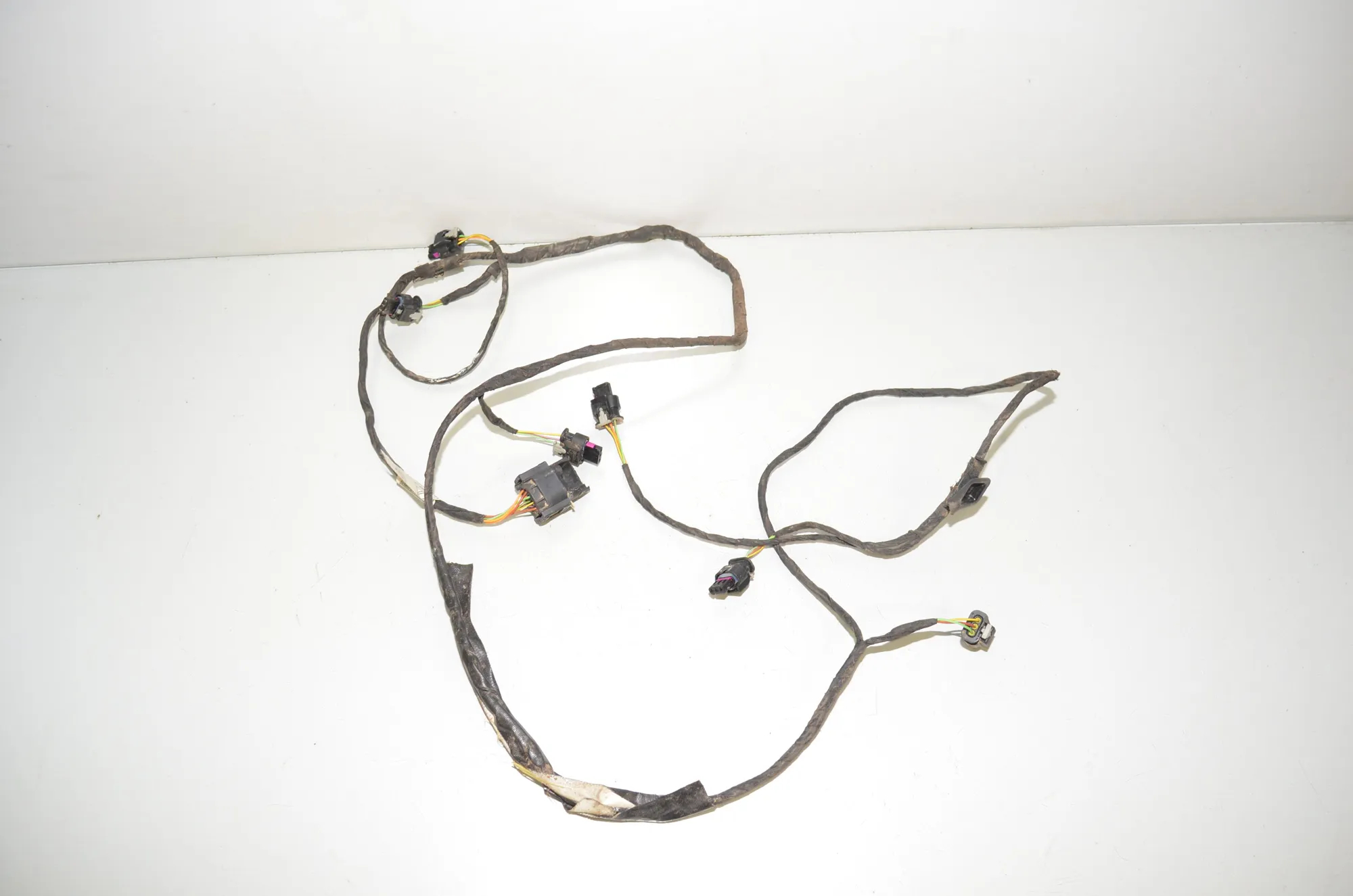 Front Parking Sensor Wiring Loom – OEM 6824493 · BMW 5 Touring (G31) (2017 - -) 520 d 2019 – 3