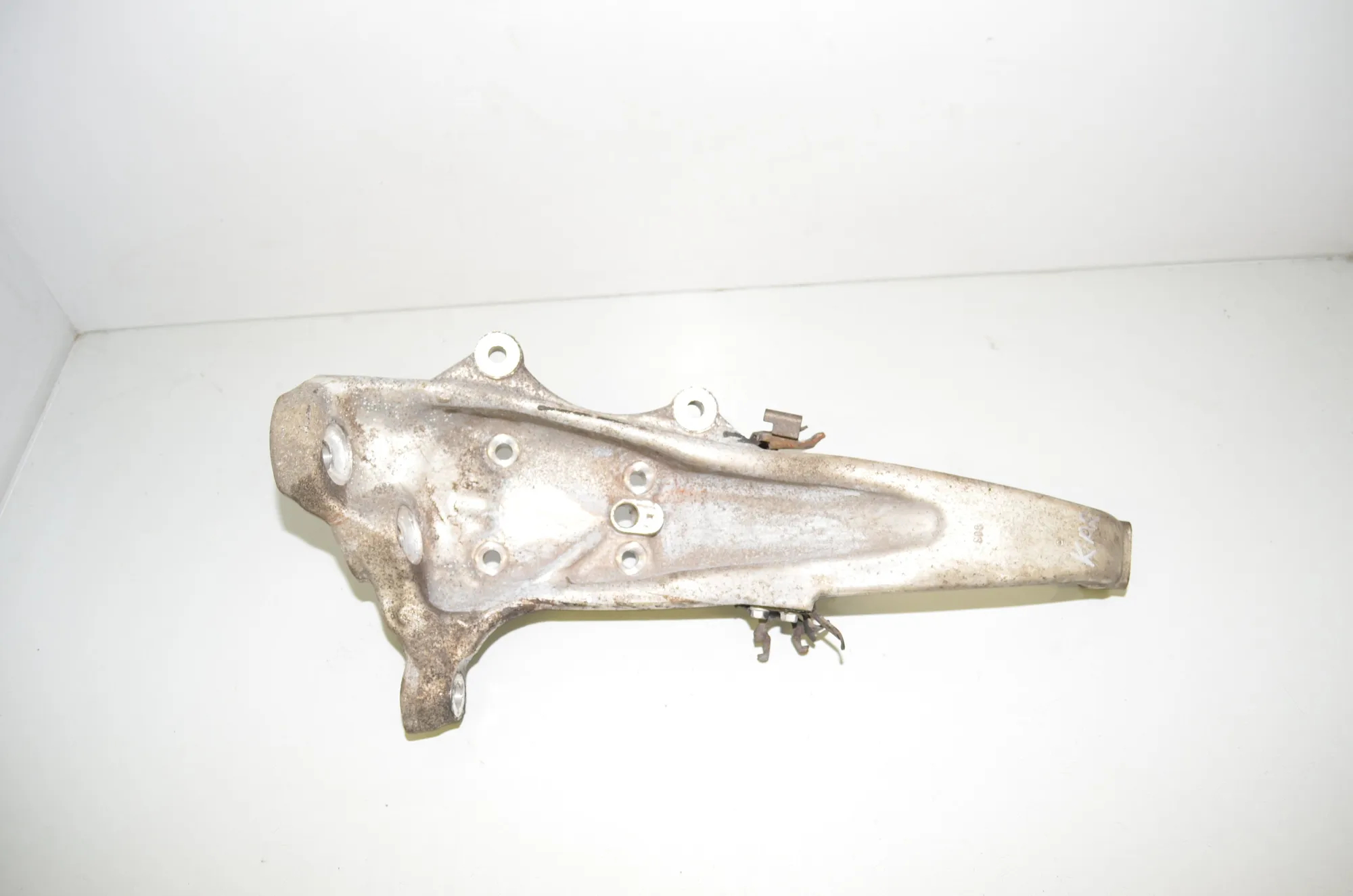 Front Left Wheel Hub – OEM 6775767 · BMW 5 Gran Turismo (F07) 530 d 2014 – 3