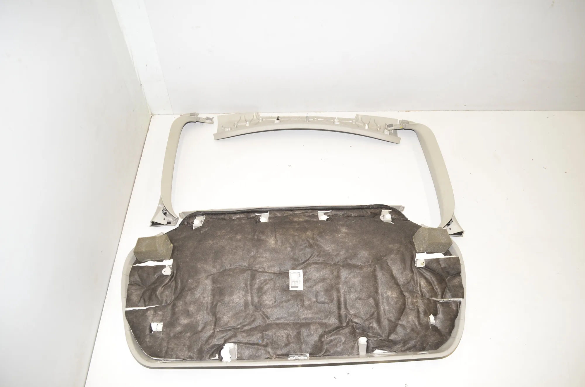 Tailgate Bootlid Cover Trim – OEM 7338107 · BMW X4 (F26) xDrive 30 d 2017 – 2