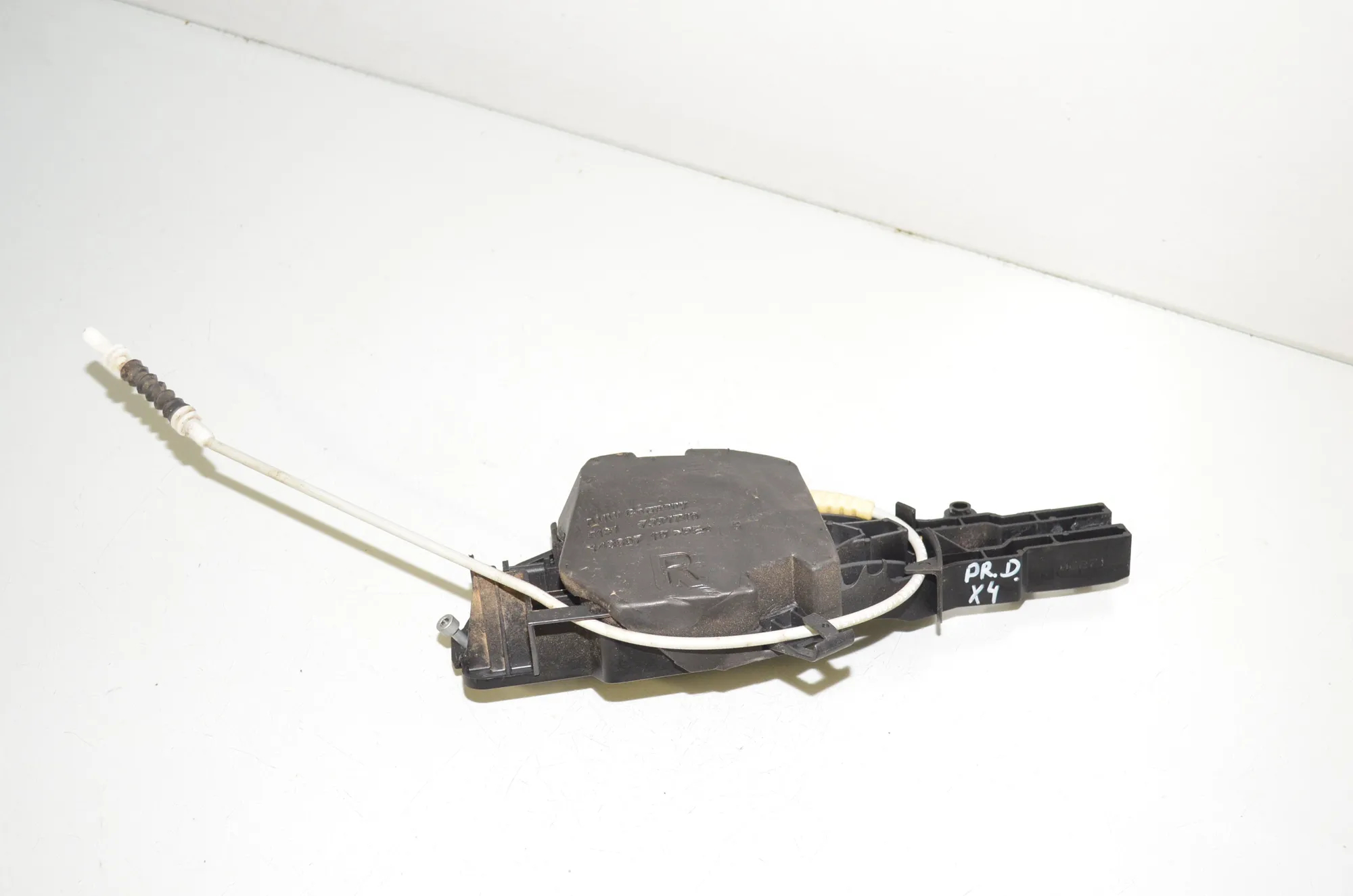 Front Right Door Interior Handle Frame – OEM 7331740 · BMW X4 (F26) xDrive 30 d 2017 – 4