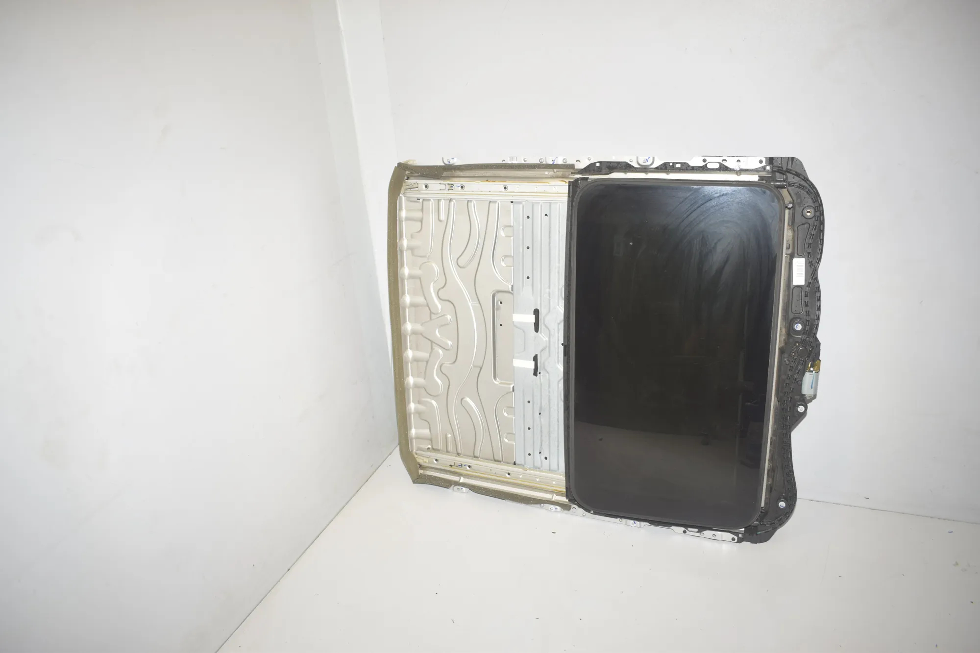 Sunroof – OEM 7365264 · BMW X4 (F26) xDrive 30 d 2017 – 3