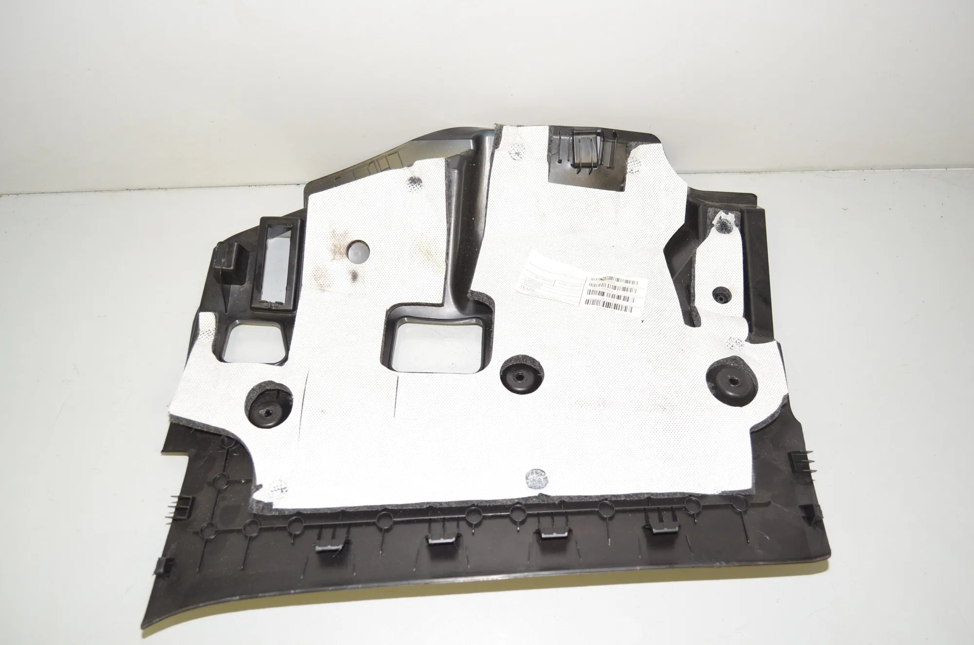 Dashboard Lower Trim – OEM 9184132 · BMW X4 (F26) xDrive 30 d 2017 – 4