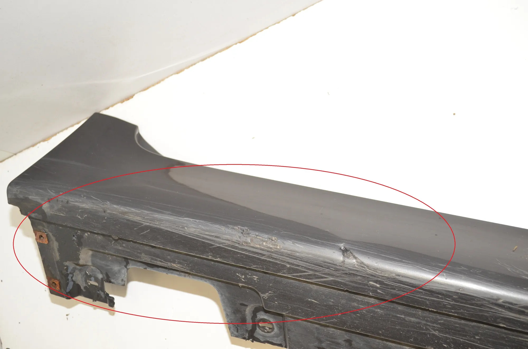 Right Side Plastic Sideskirt Cover – OEM 7184774 · BMW 5 Touring (F11) 525 d 2010 – 6