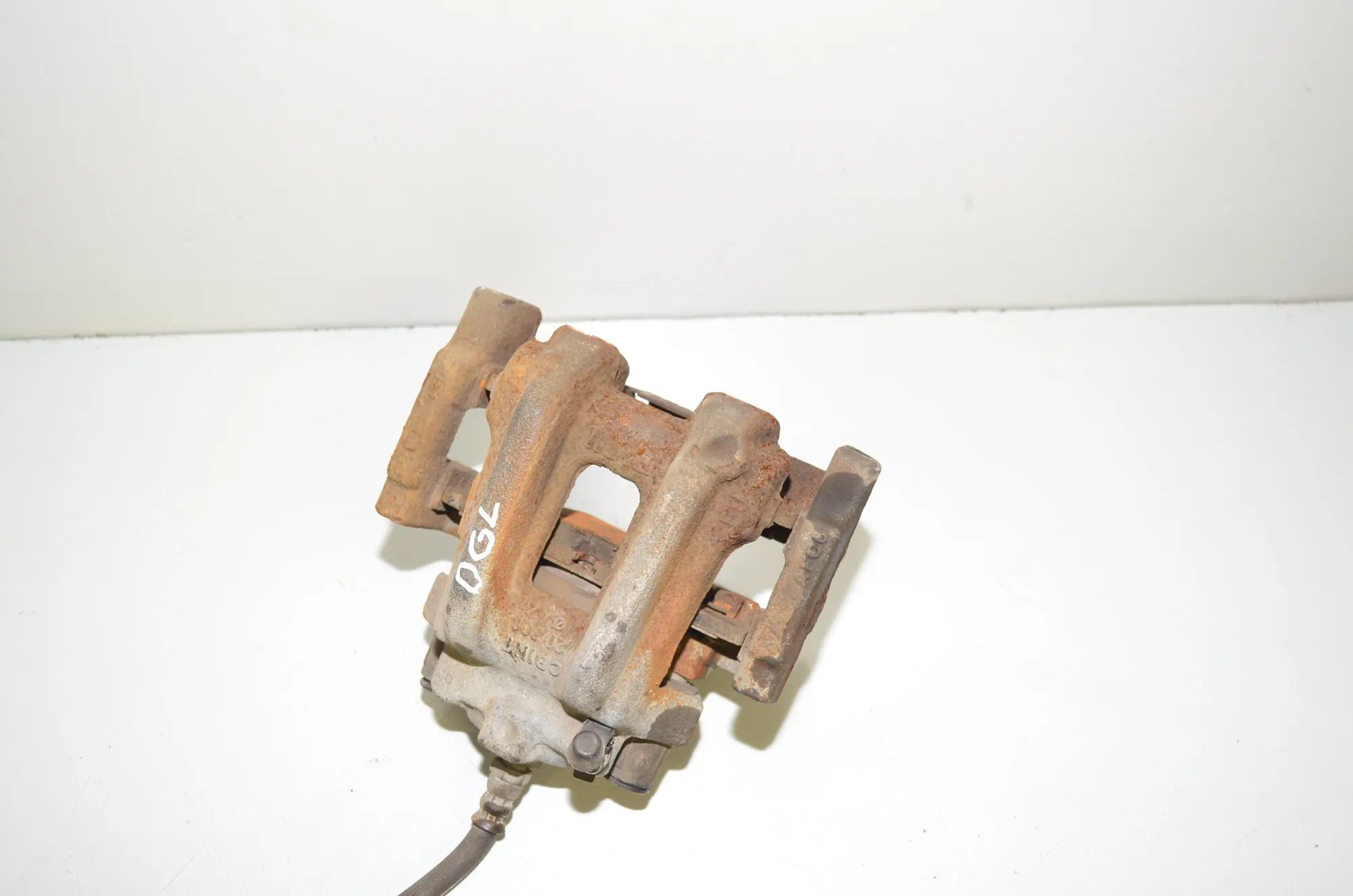 Rear Right Brake Caliper – OEM 6850974 · BMW 4 Coupe (F32, F82) 428 i xDrive 2016 – 2