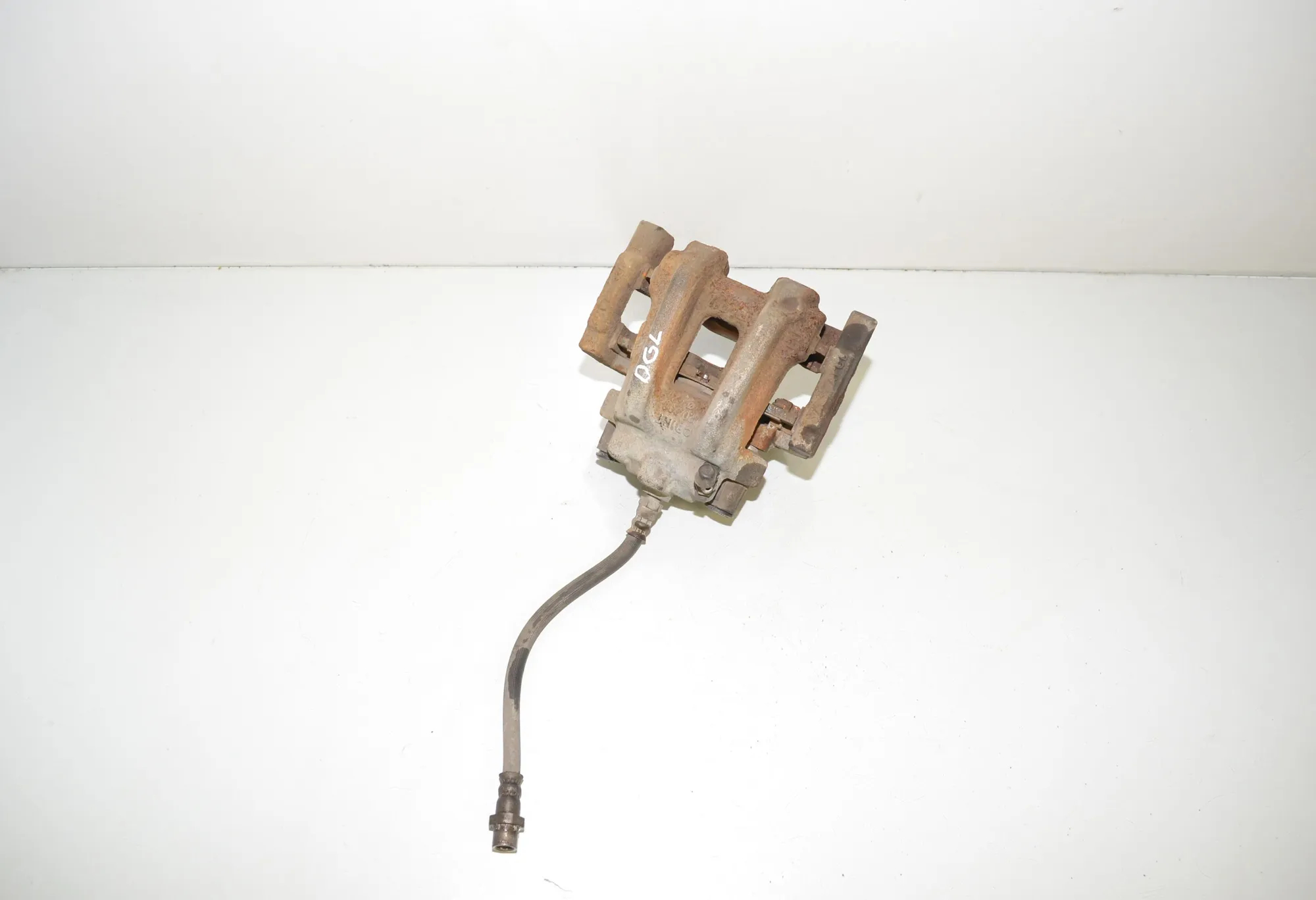 Rear Right Brake Caliper – OEM 6850974 · BMW 4 Coupe (F32, F82) 428 i xDrive 2016