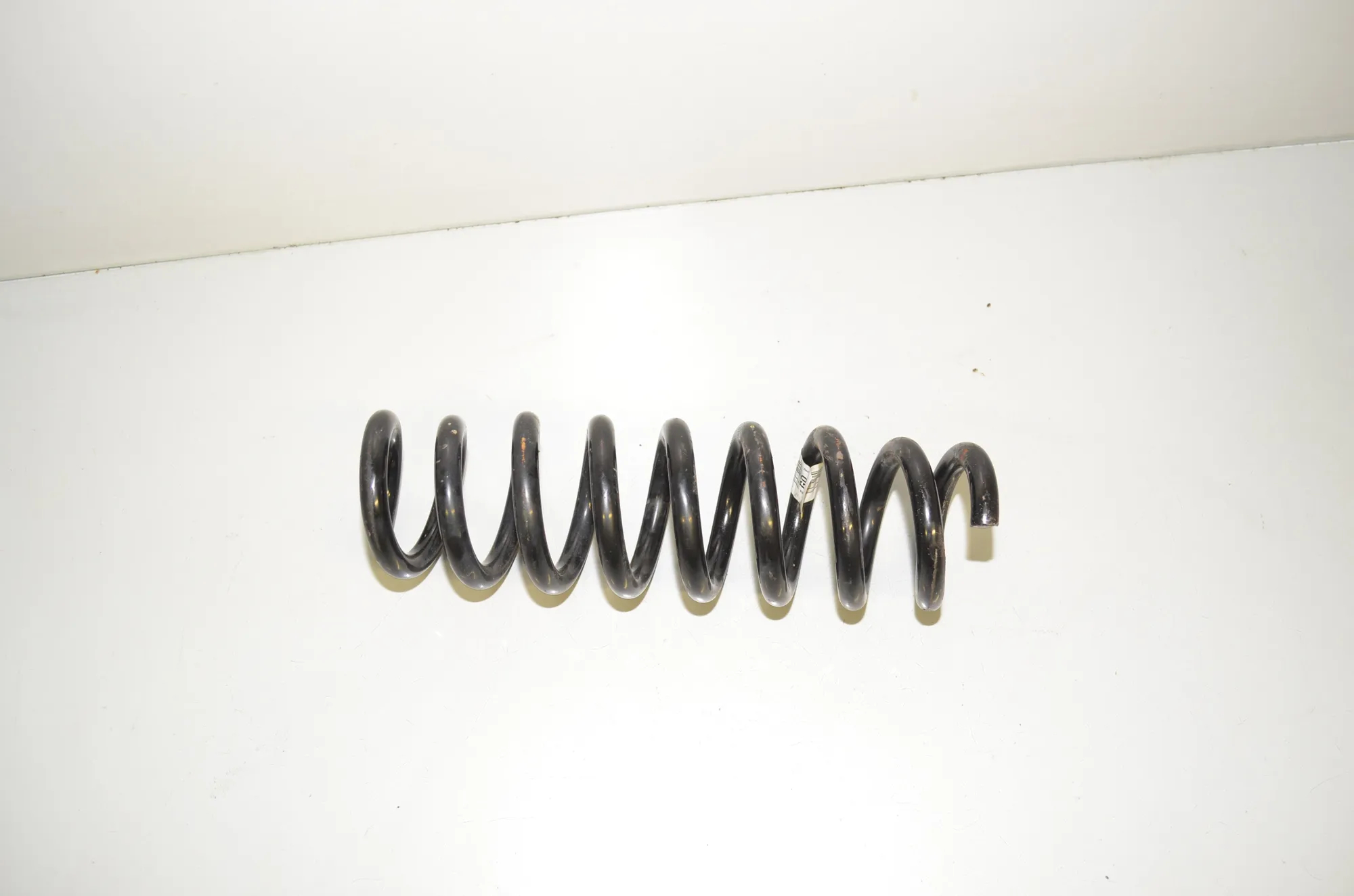 Rear Left Coil Spring – OEM 6855543 · BMW 4 Coupe (F32, F82) 428 i xDrive 2016 – 3